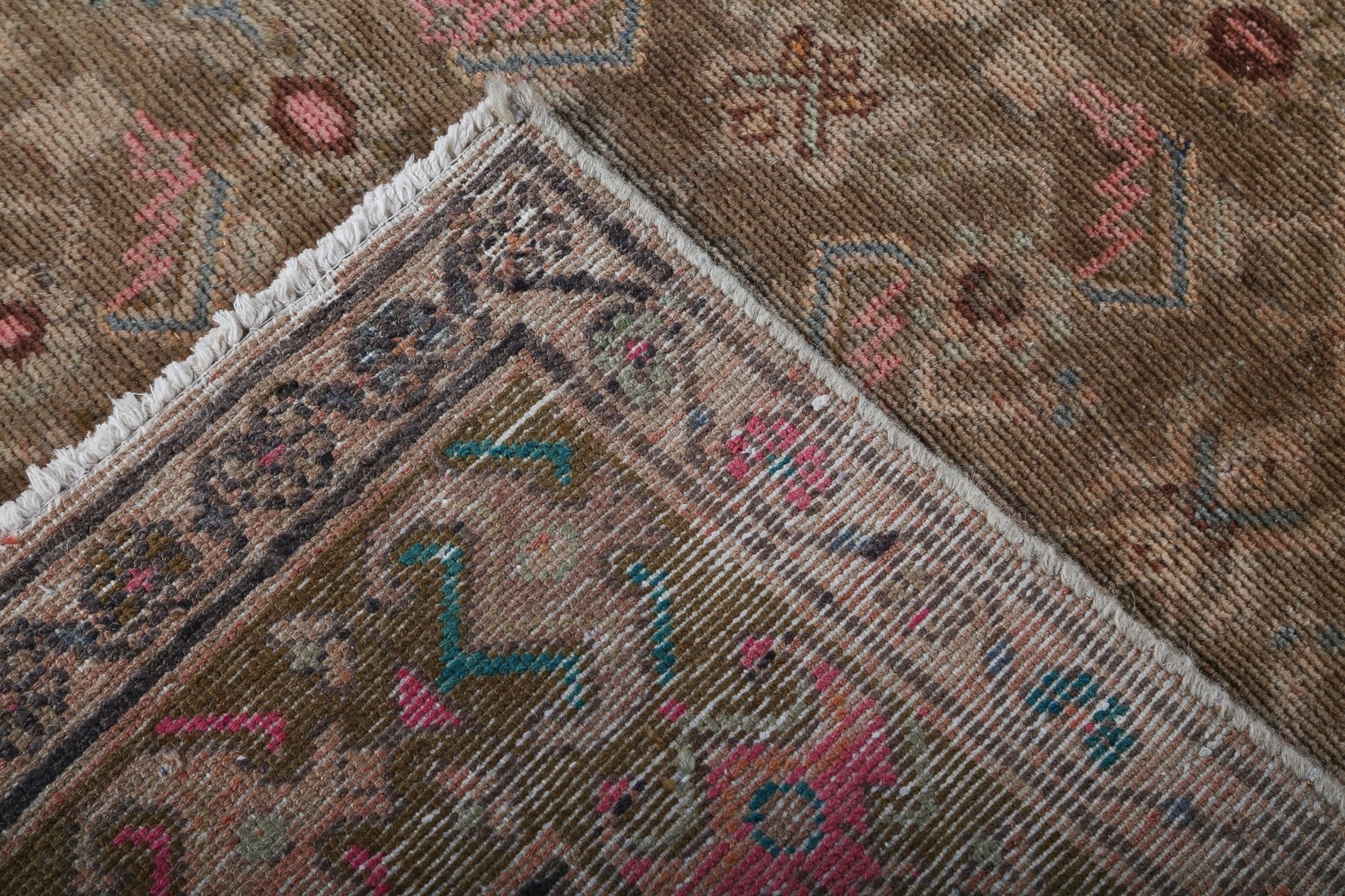 Persian Hosseinabad Rug | 5' 3" x 10' 8" - Rug the Rock - 