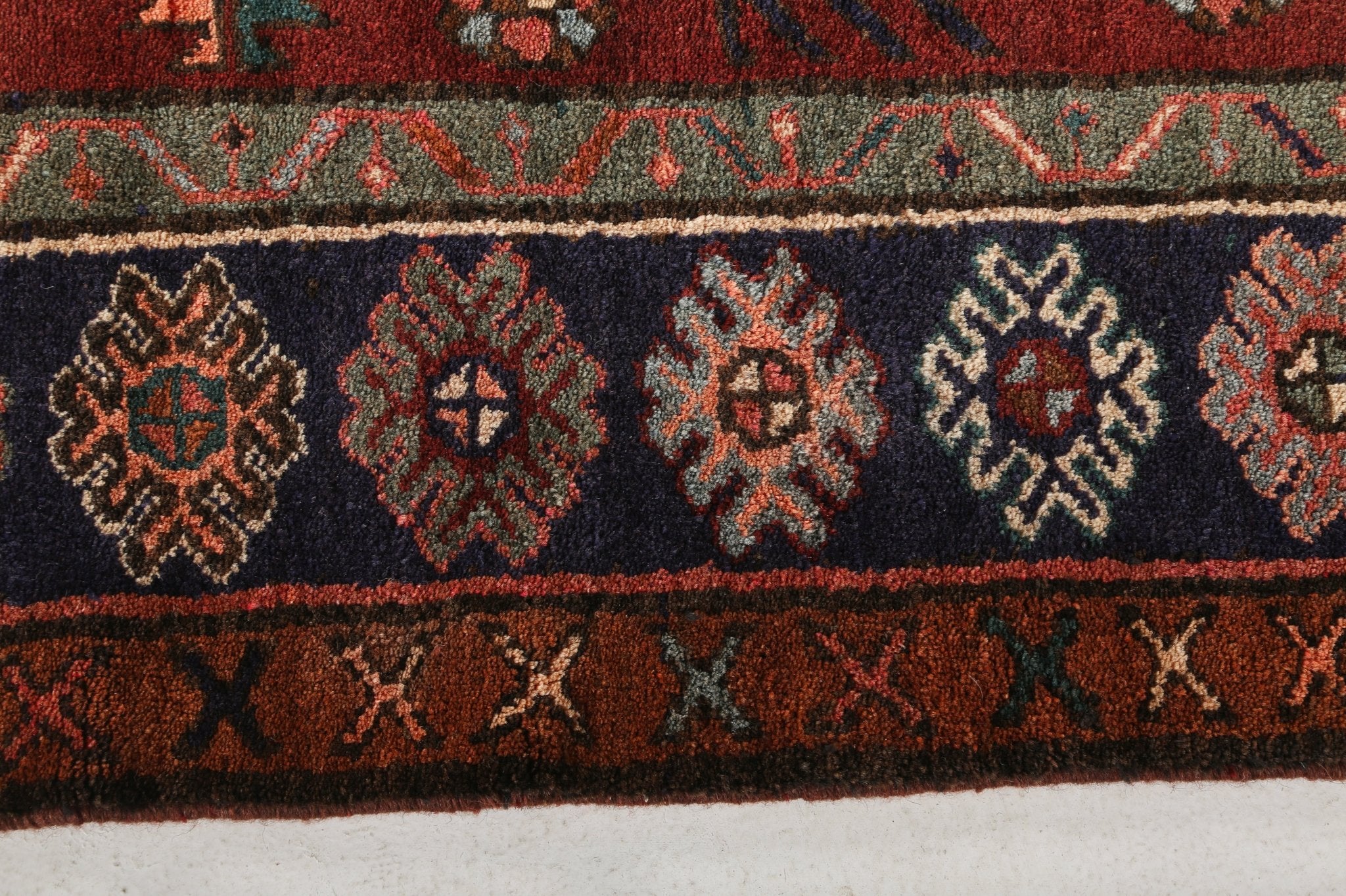 Persian Jozan Rug | 3' 11" x 7' 8" - Rug the Rock - 