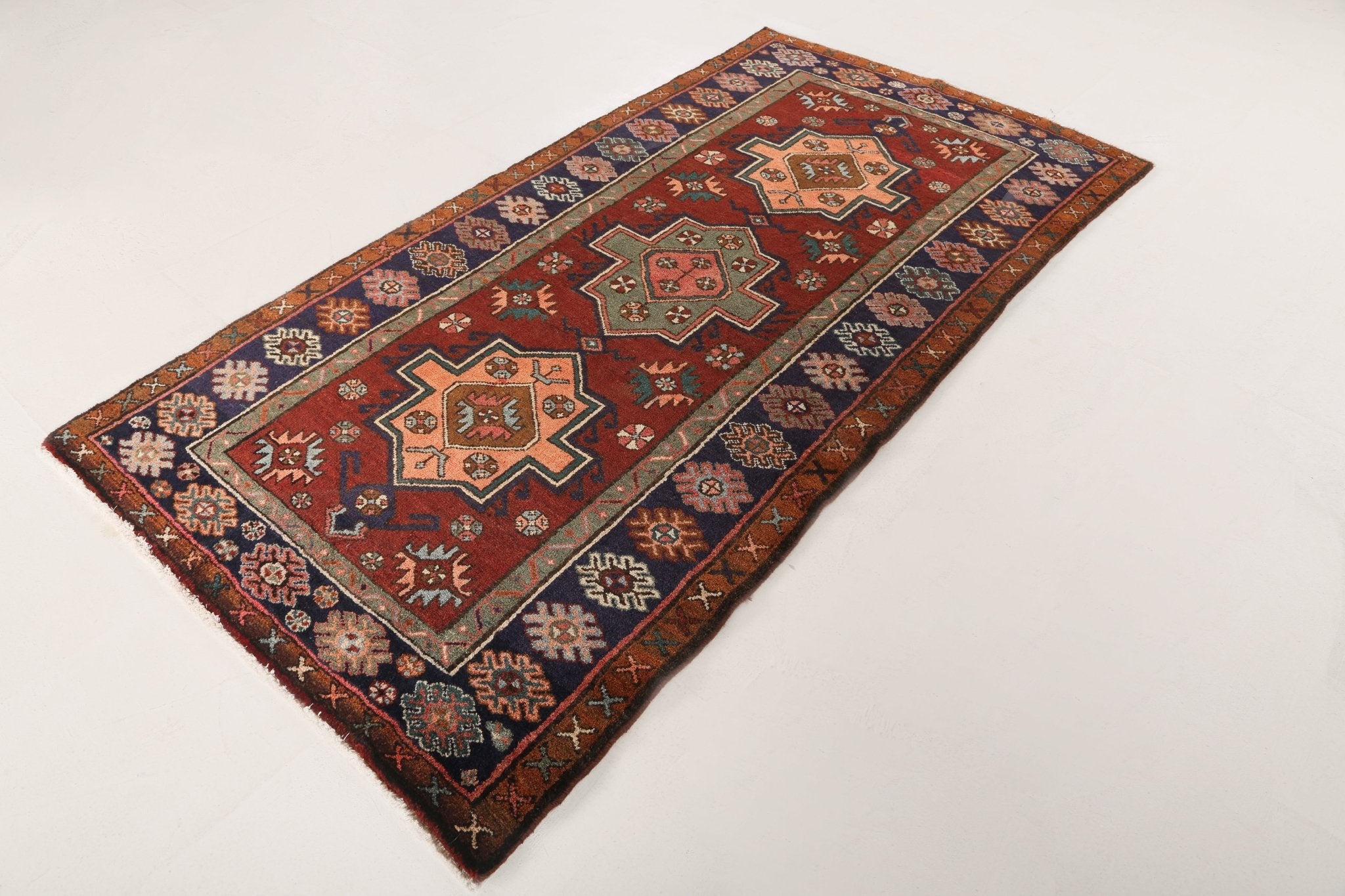 Persian Jozan Rug | 3' 11" x 7' 8" - Rug the Rock - 