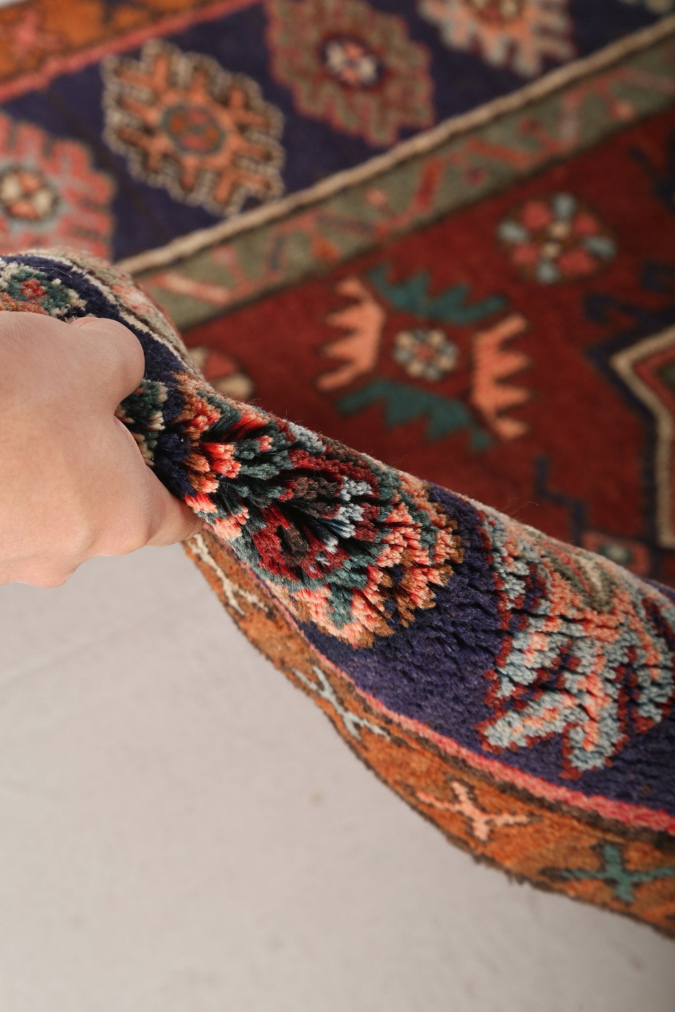 Persian Jozan Rug | 3' 11" x 7' 8" - Rug the Rock - 