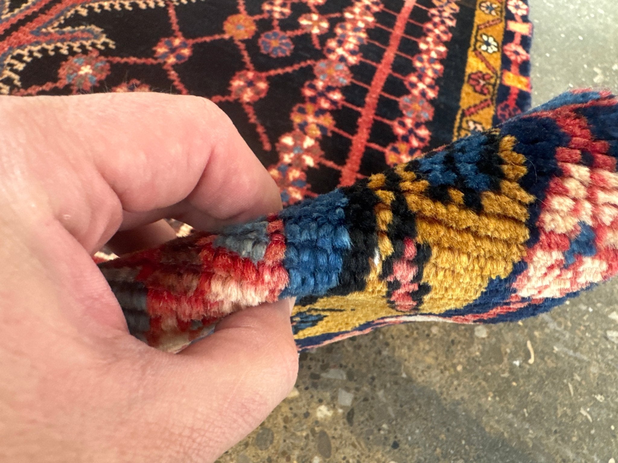 Persian Jozan Rug | 3' 3" x 4' 6" - Rug the Rock - 