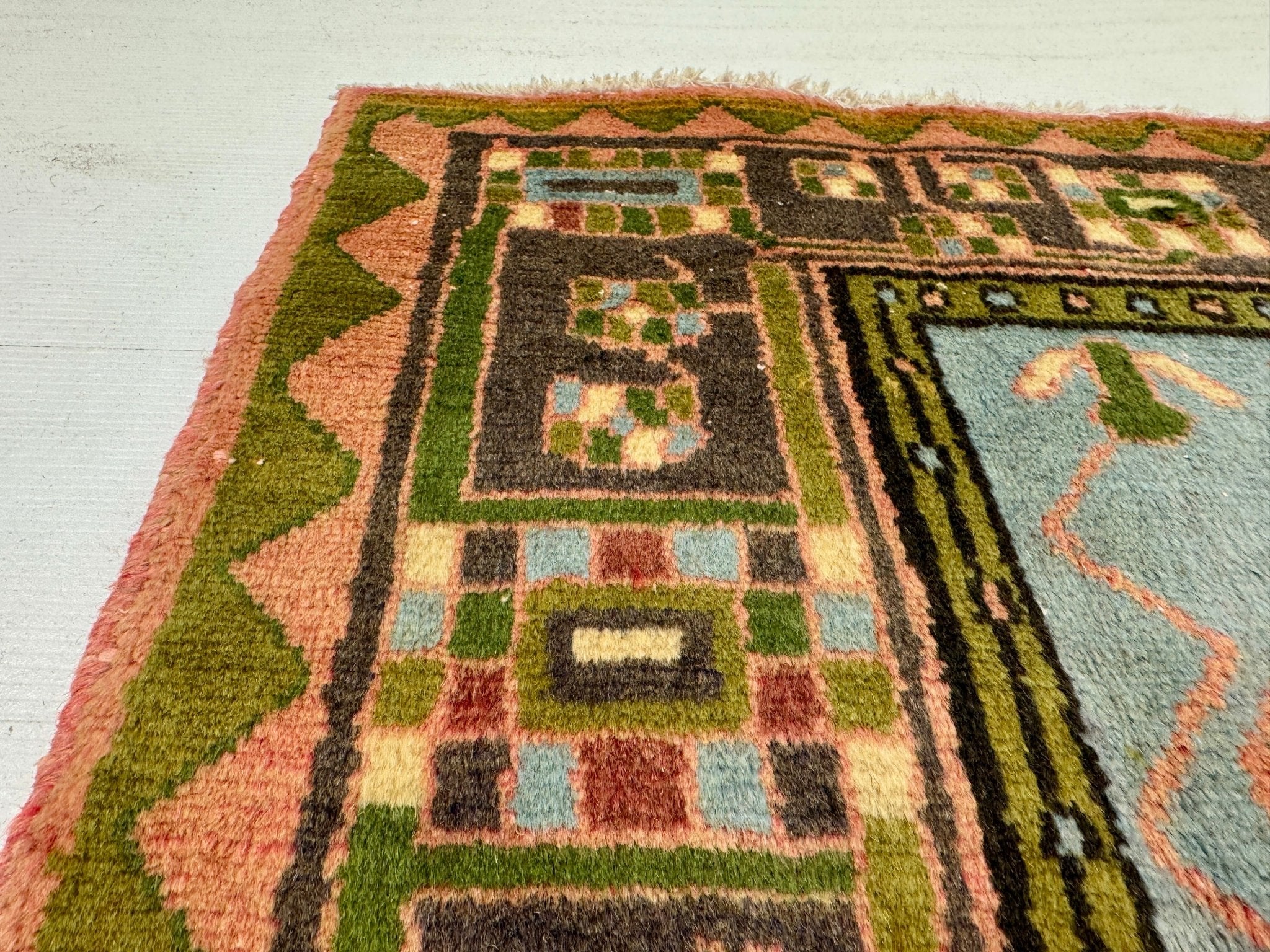 Persian Jozan Rug | 3' 7” x 4' 11" - Rug the Rock - 