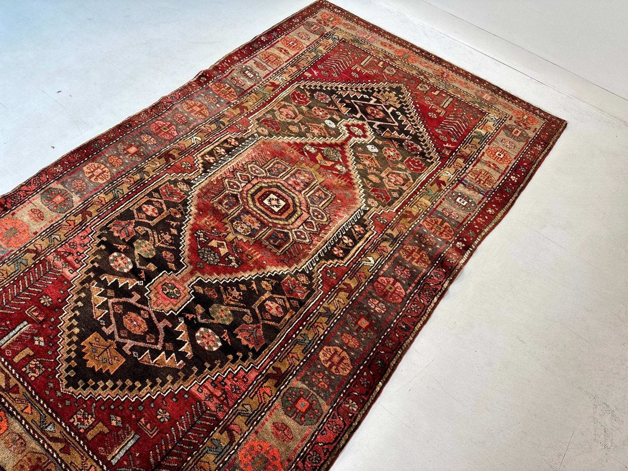 Persian Jozan Rug | 4' 6” x 7' 9" - Rug the Rock - 