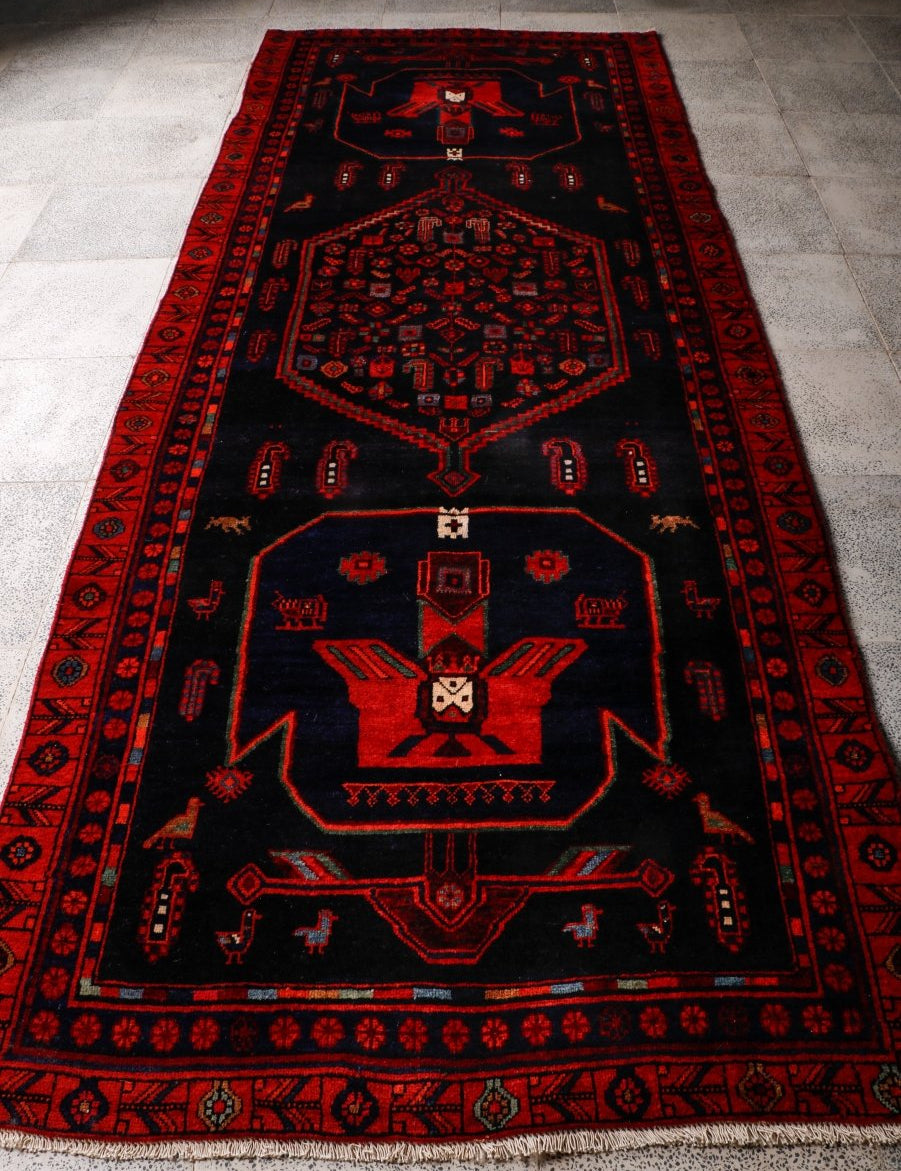 Persian Kamyaran Rug | 4' 4” x 11' 2" - Rug the Rock - 