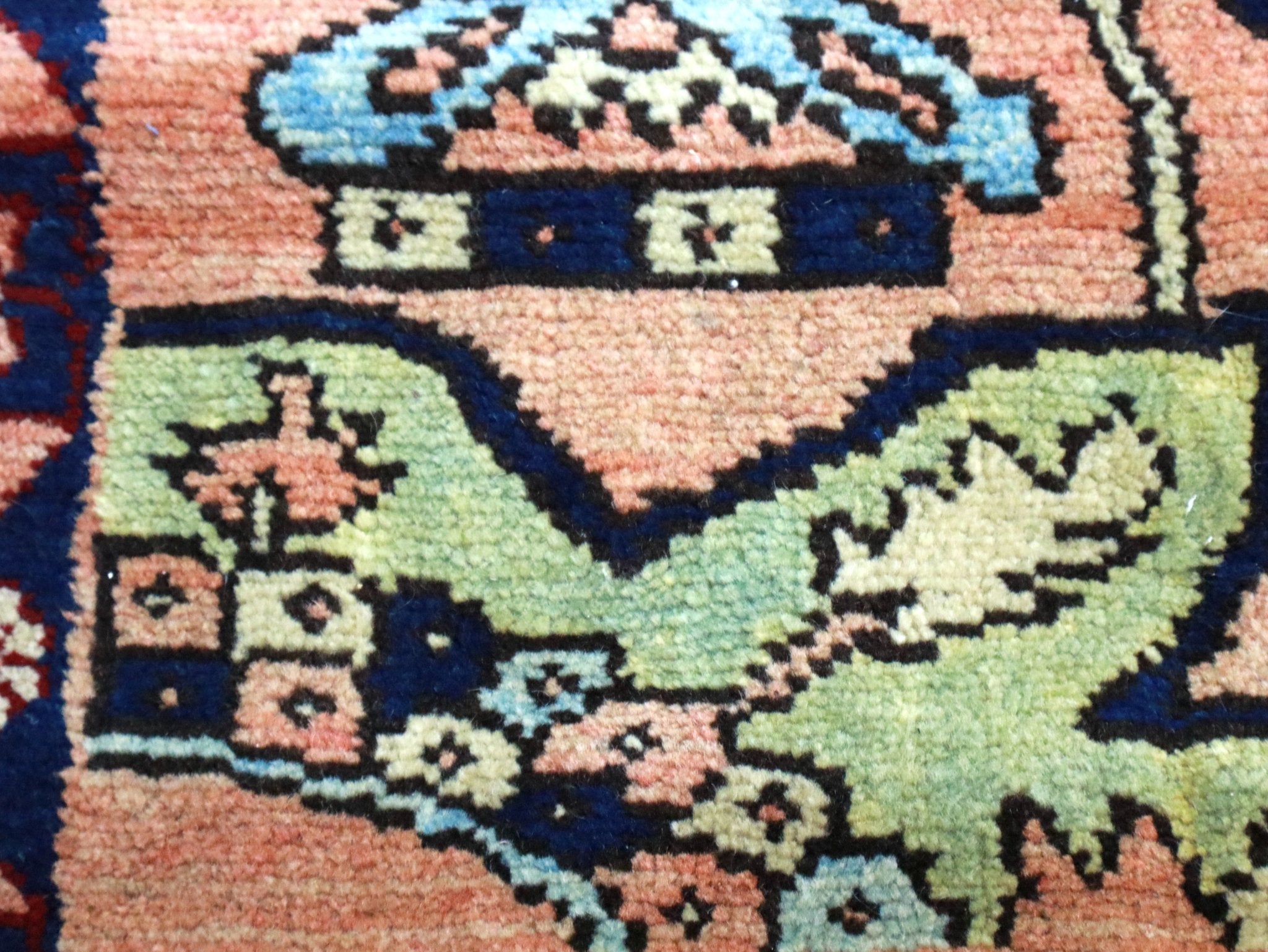 Persian Karaja Rug | 7' 11" x 9' 5" - Rug the Rock - 