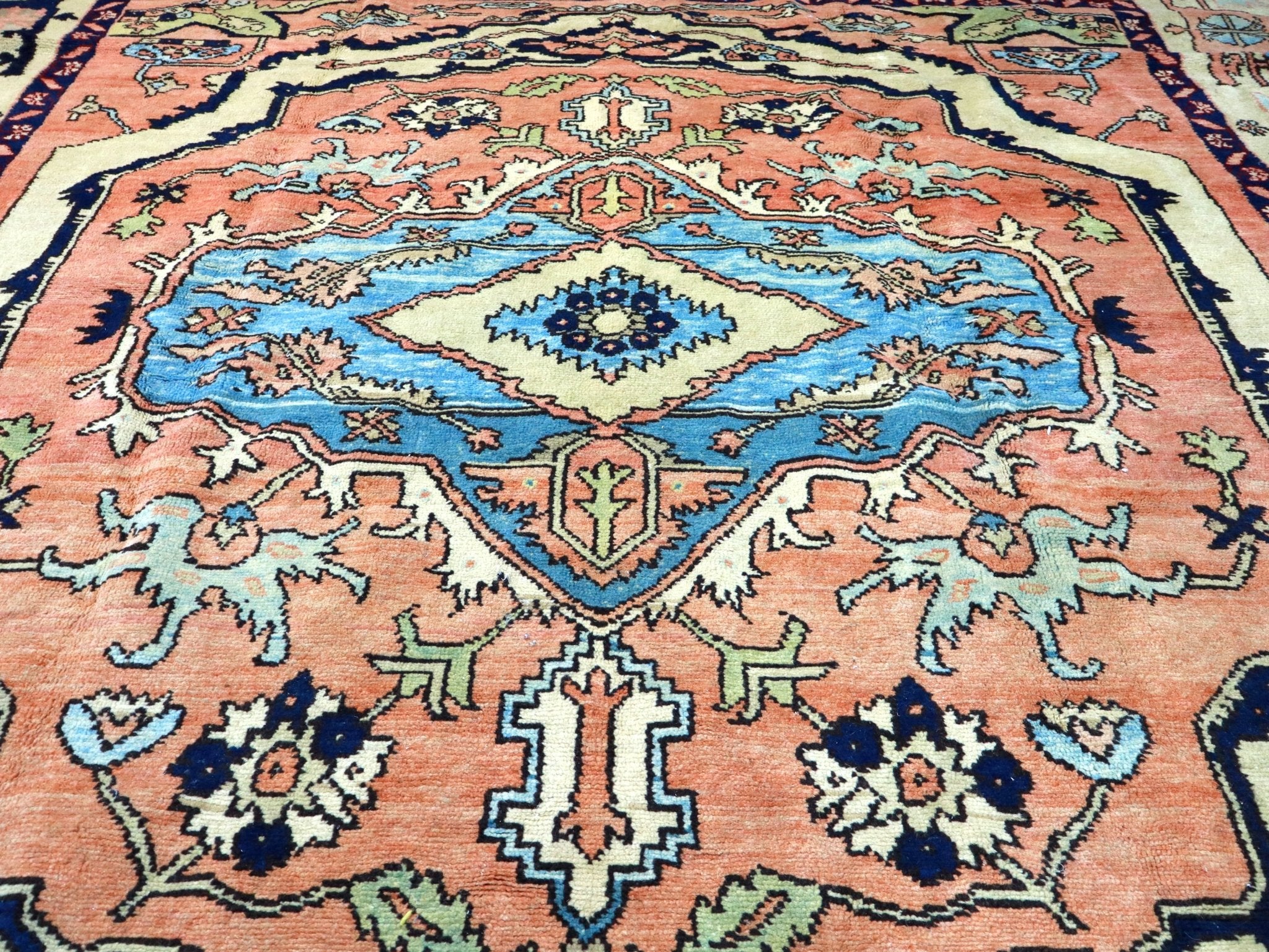 Persian Karaja Rug | 7' 11" x 9' 5" - Rug the Rock - 