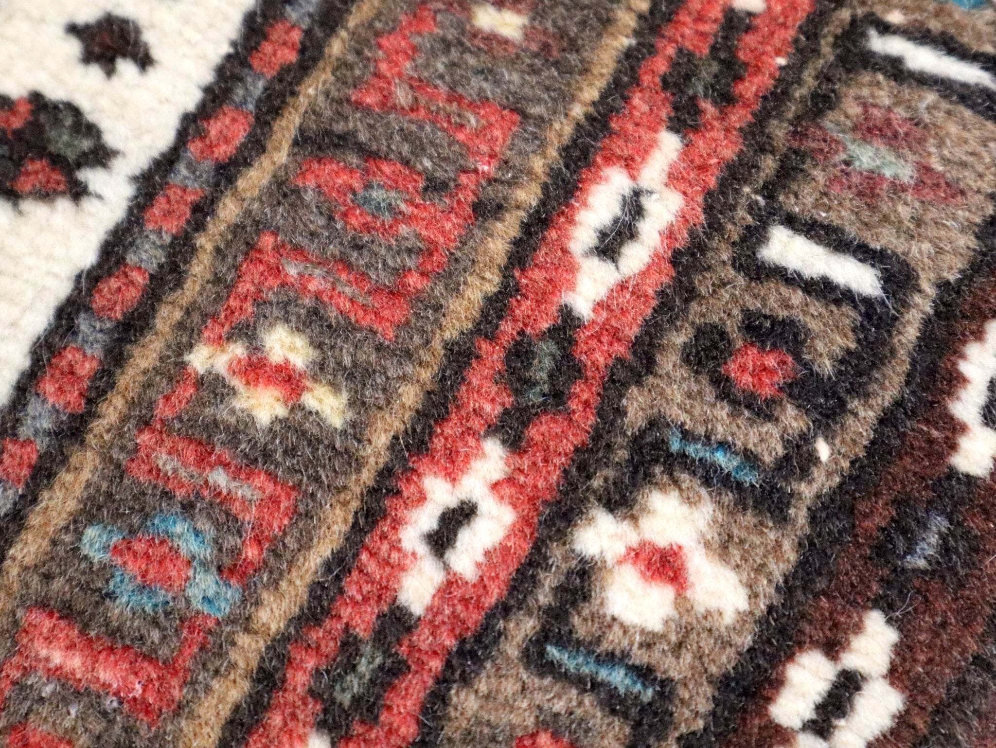 Persian Karaja Runner Rug | 2' 5" x 9' 6" - Rug the Rock - 