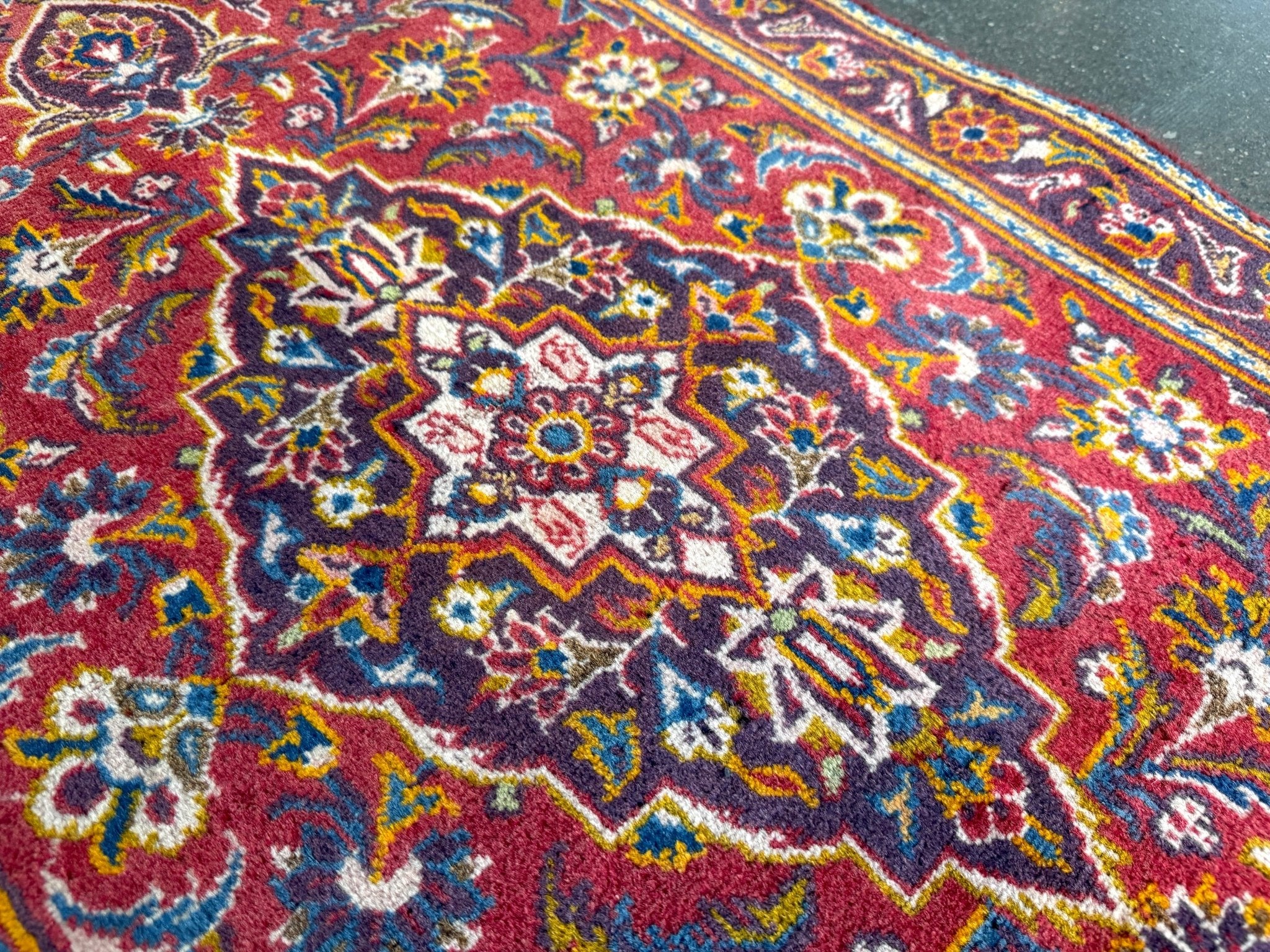 Persian Kashan Rug | 2' 1" x 4' 8" - Rug the Rock - 