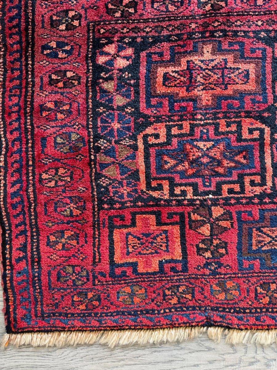 Persian Lori Rug | 2' 5" x 2' 7" - Rug the Rock