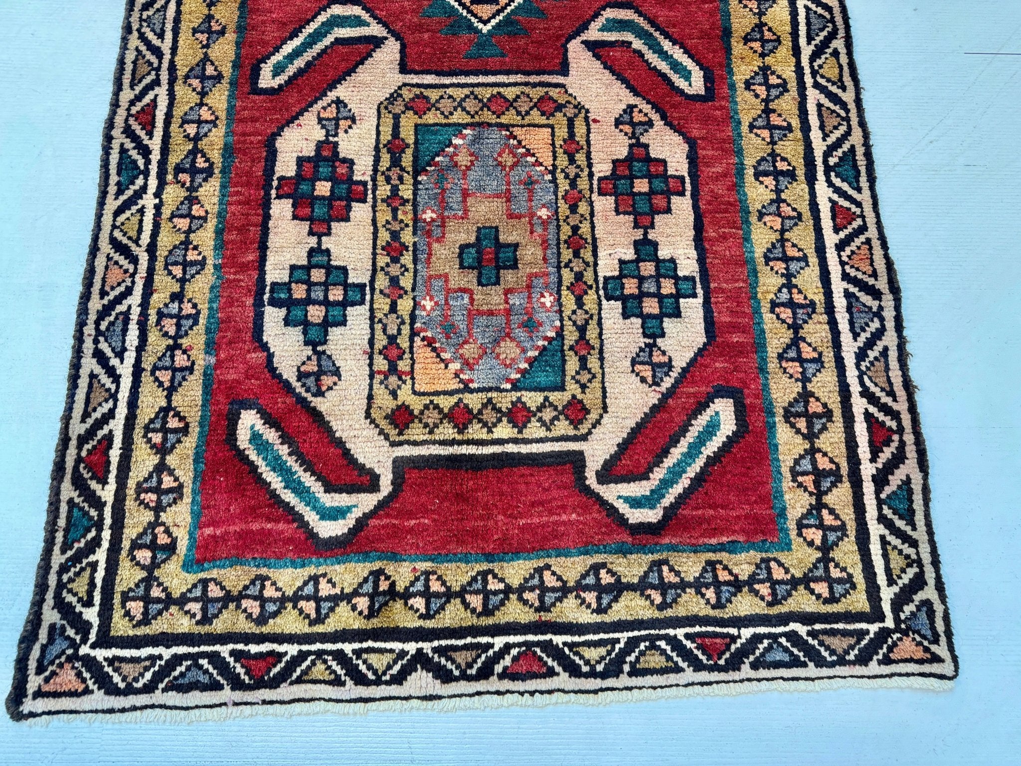Persian Luri Runner Rug | 2' 10” x 9' 9" - Rug the Rock - 