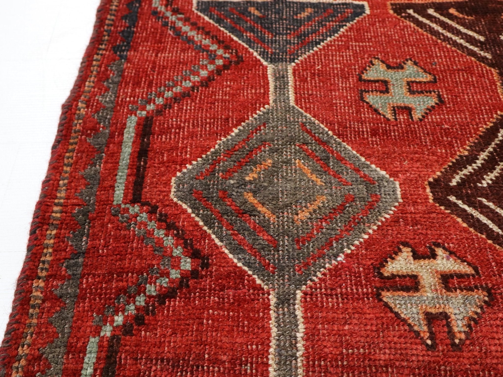 Persian Luri Runner Rug | 3' 1” x 8' 8" - Rug the Rock - 