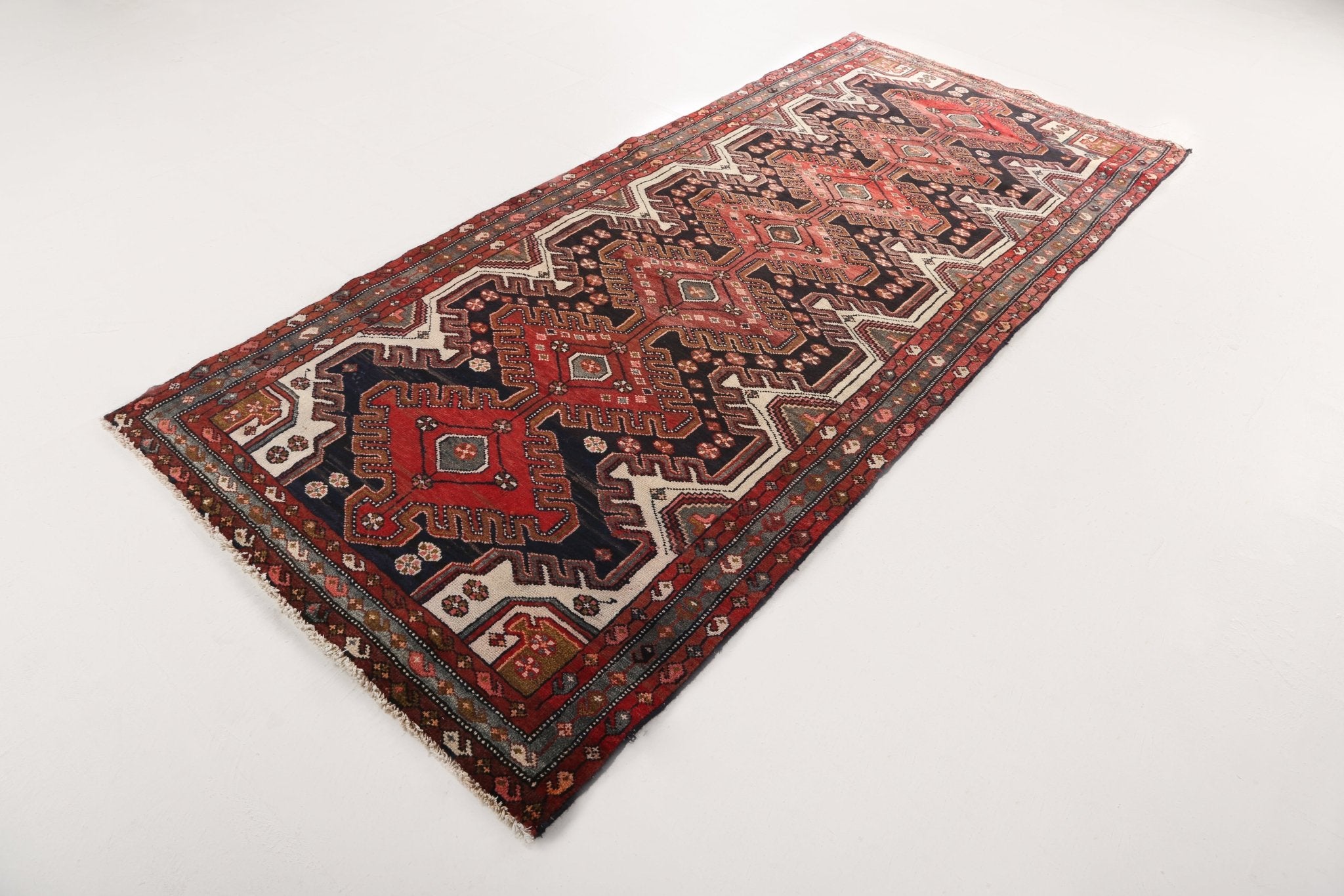 Persian Luri Runner Rug | 3' 10" x 9' 6" - Rug the Rock - 