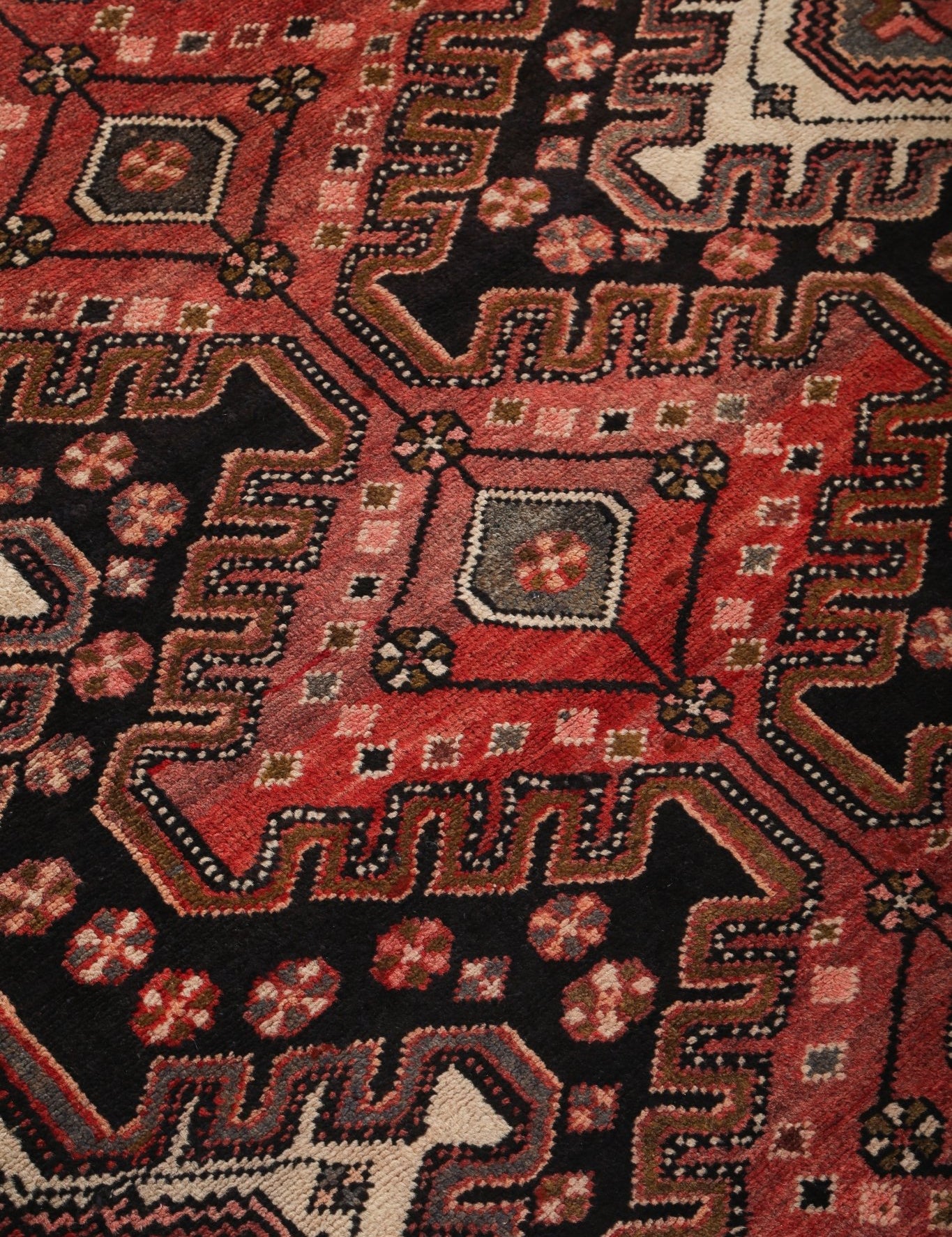 Persian Luri Runner Rug | 3' 10" x 9' 6" - Rug the Rock - 