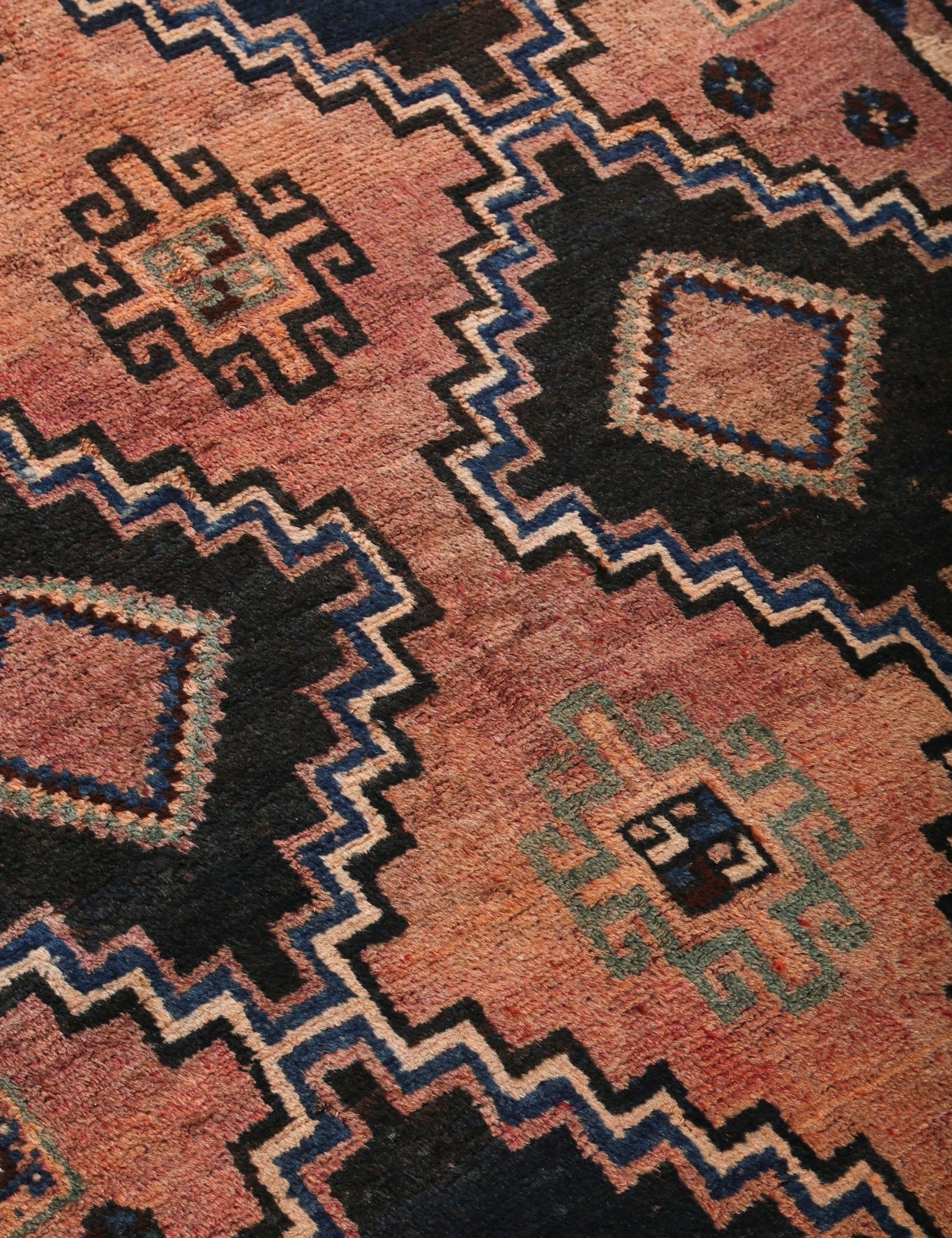 Persian Luri Runner Rug | 4' 3" x 9' 4" - Rug the Rock - 