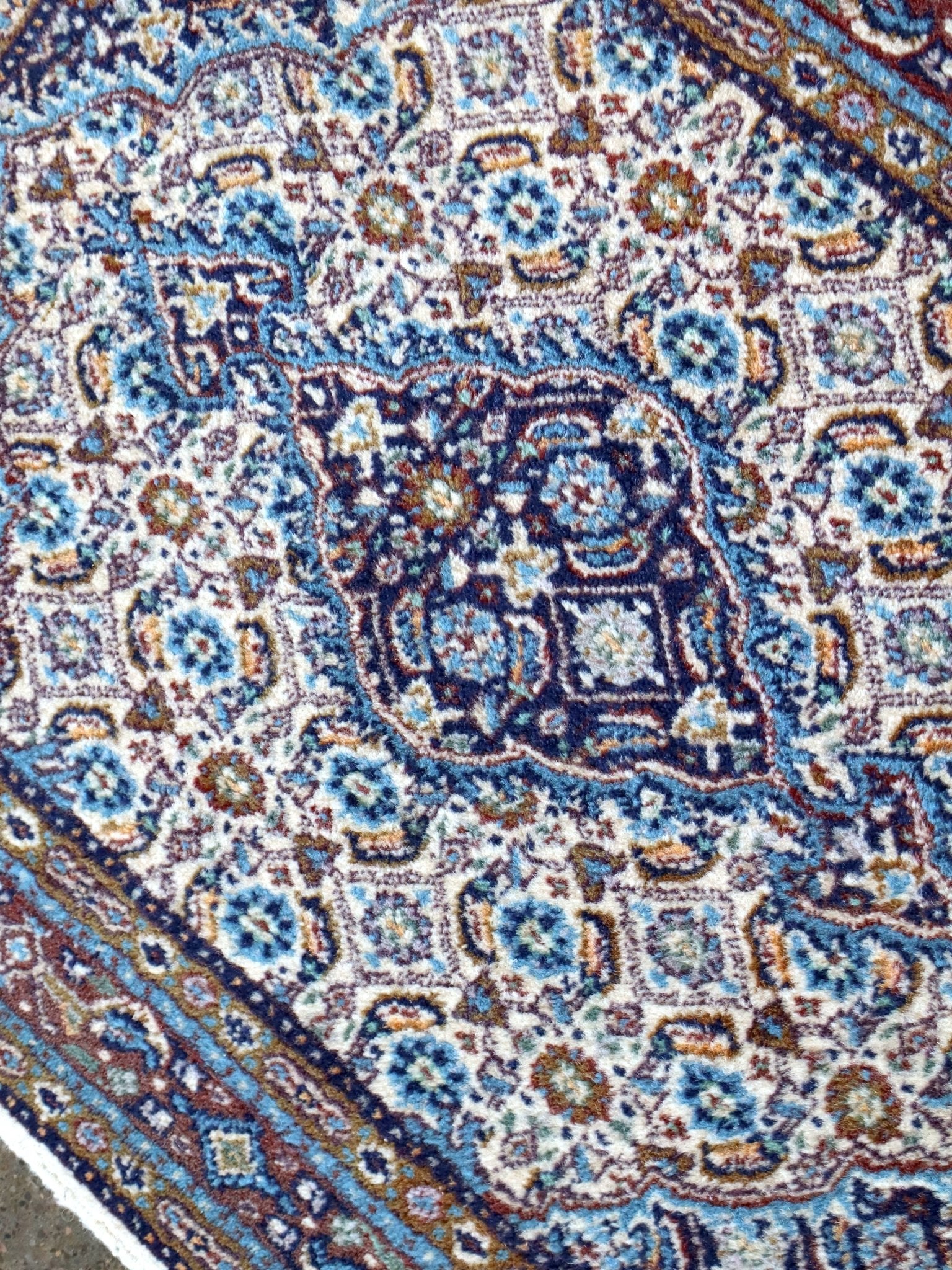 Persian Moud Rug | 2' x 2' 7" - Rug the Rock - available