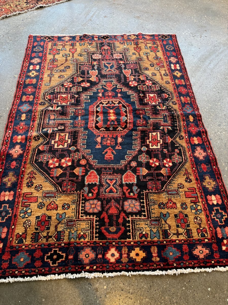 Persian Nahavand Rug | 4' 6" x 6' 6" - Rug the Rock