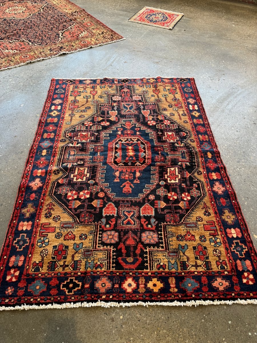 Persian Nahavand Rug | 4' 6" x 6' 6" - Rug the Rock