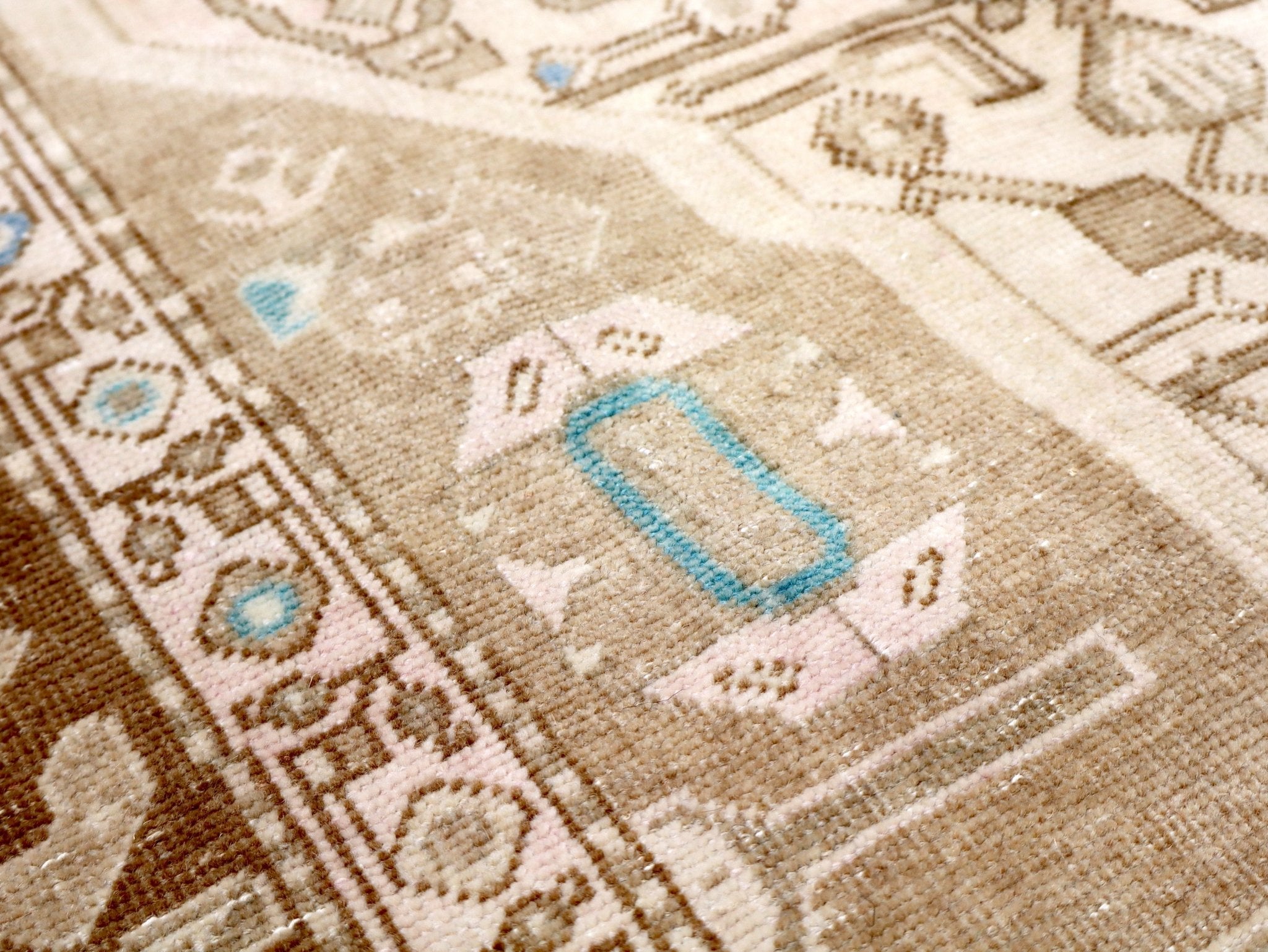 Persian Nahavand Rug | 5' 1” x 9' 4" - Rug the Rock - 