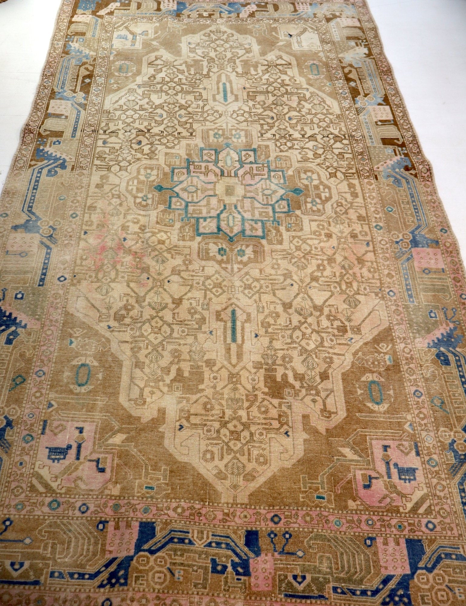 Persian Nahavand Rug | 5' 1” x 9' 4" - Rug the Rock - 