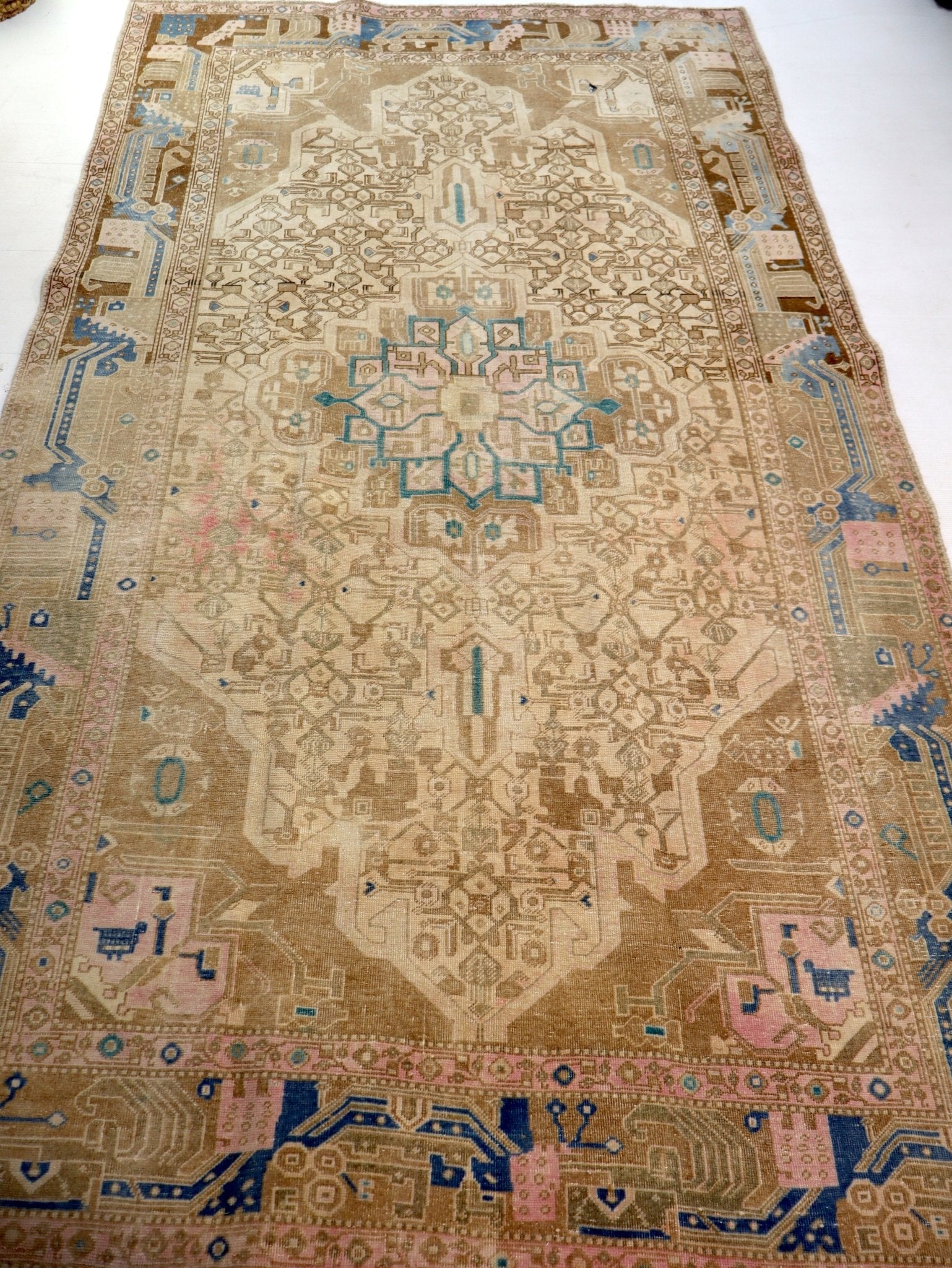 Persian Nahavand Rug | 5' 1” x 9' 4" - Rug the Rock - 