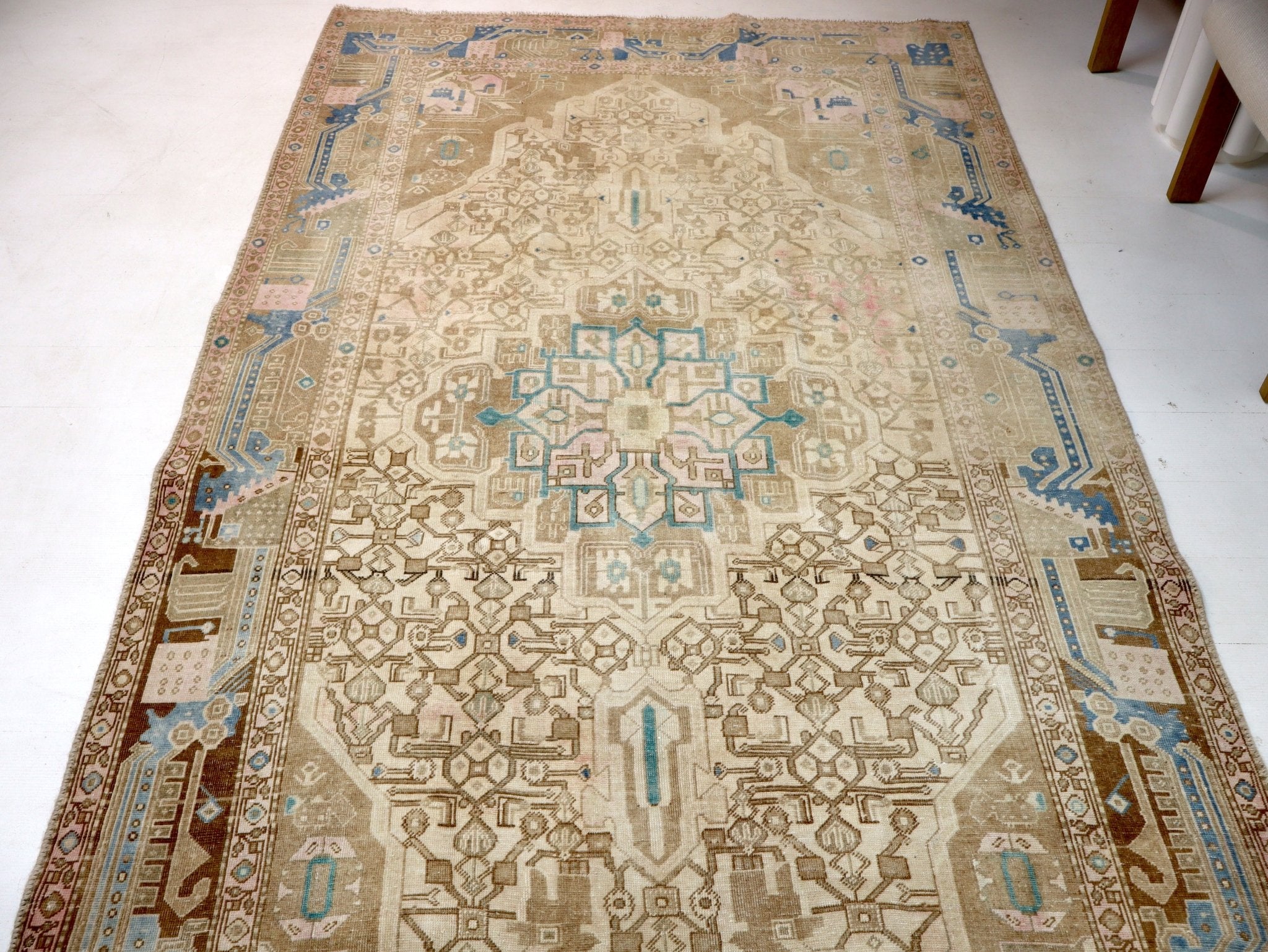 Persian Nahavand Rug | 5' 1” x 9' 4" - Rug the Rock - 