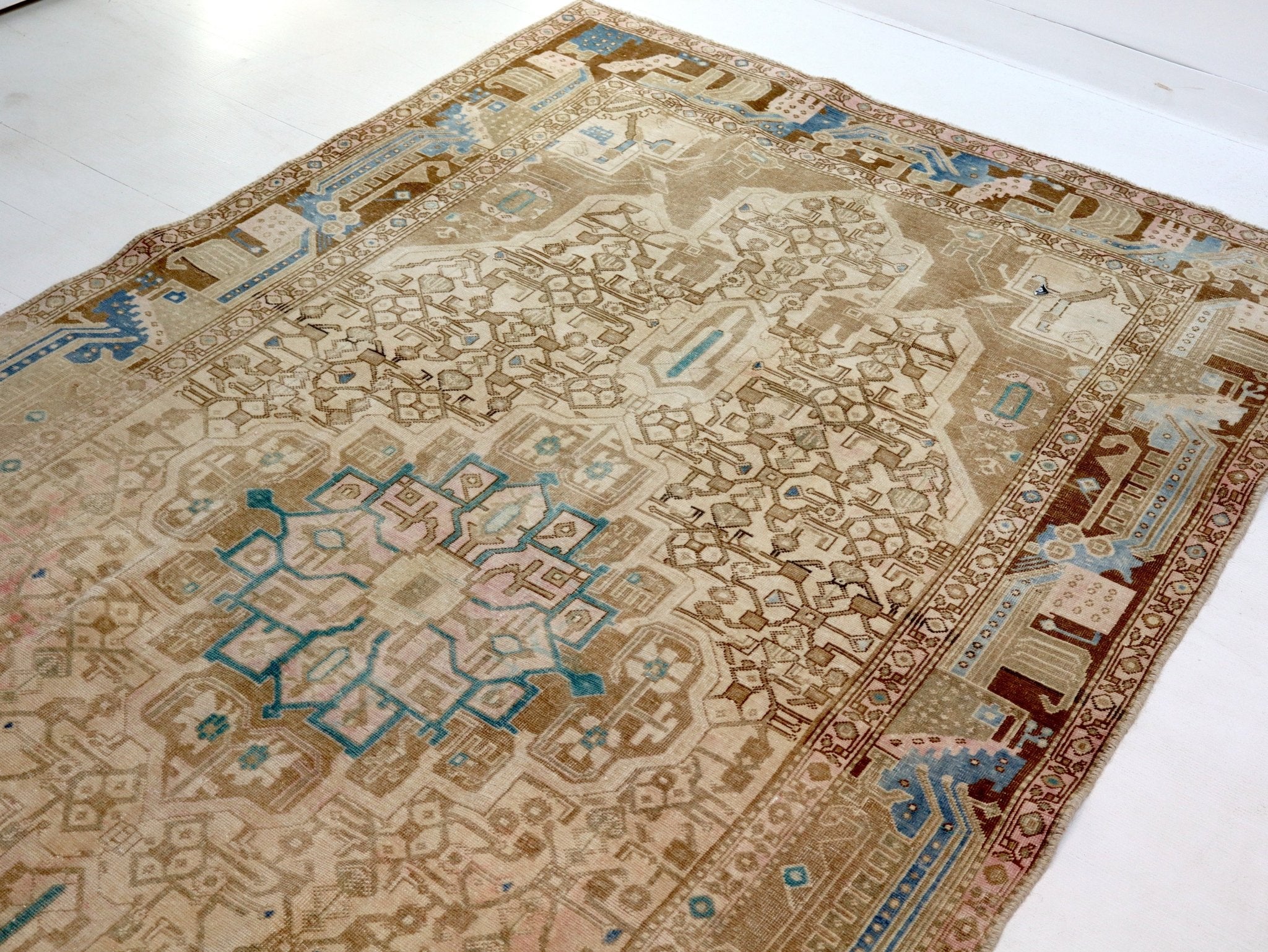 Persian Nahavand Rug | 5' 1” x 9' 4" - Rug the Rock - 