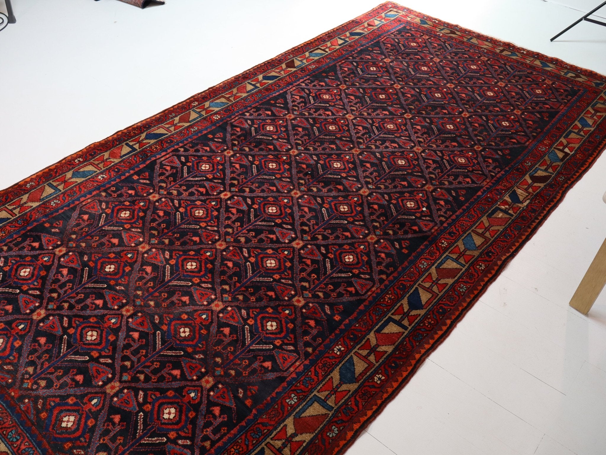 Persian Nahavand Rug | 5' 2" x 10' 8" - Rug the Rock - 5 x 86 x 97 x 10