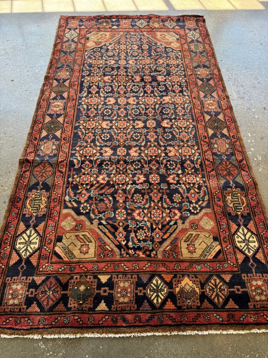 Persian Nahavand Rug | 5' 3" x 10' 1" - Rug the Rock