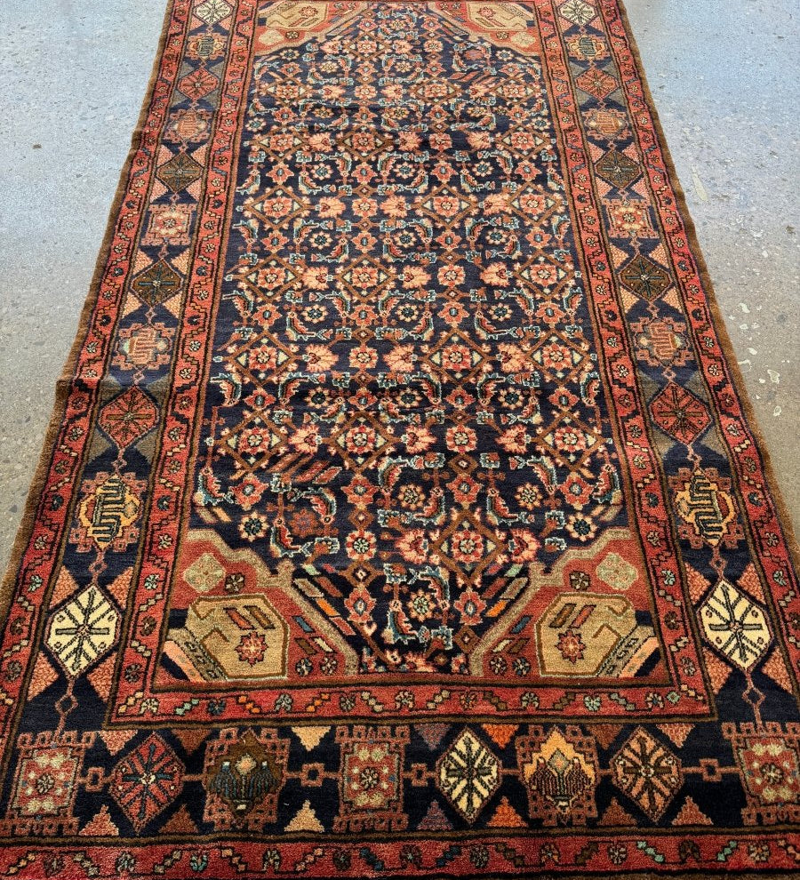 Persian Nahavand Rug | 5' 3" x 10' 1" - Rug the Rock