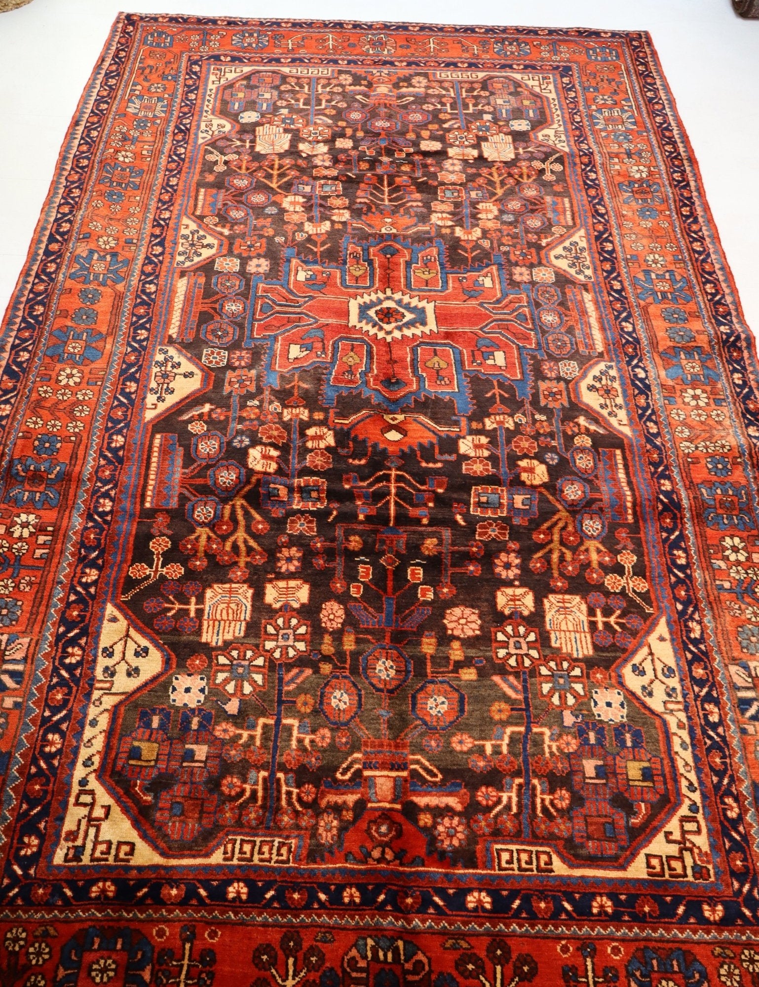 Persian Nahavand Rug | 5' 5” x 9' 7" - Rug the Rock - 