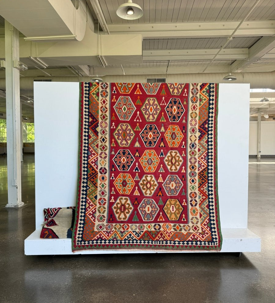 Persian Qashqai Kilim Rug | 5' 4" x 9' 2" - Rug the Rock