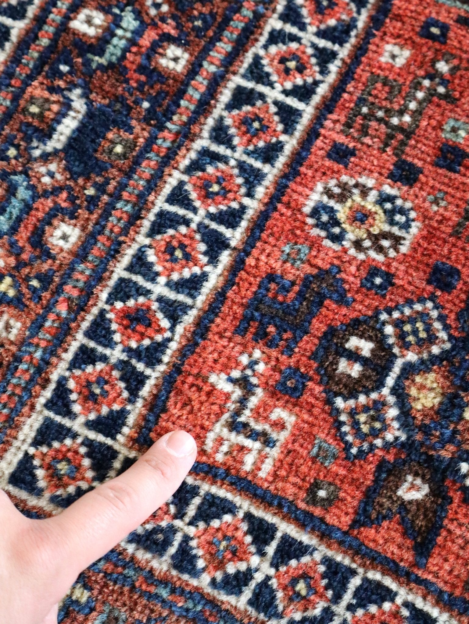 Persian Qashqai Rug | 4' x 5' 1" - Rug the Rock - 