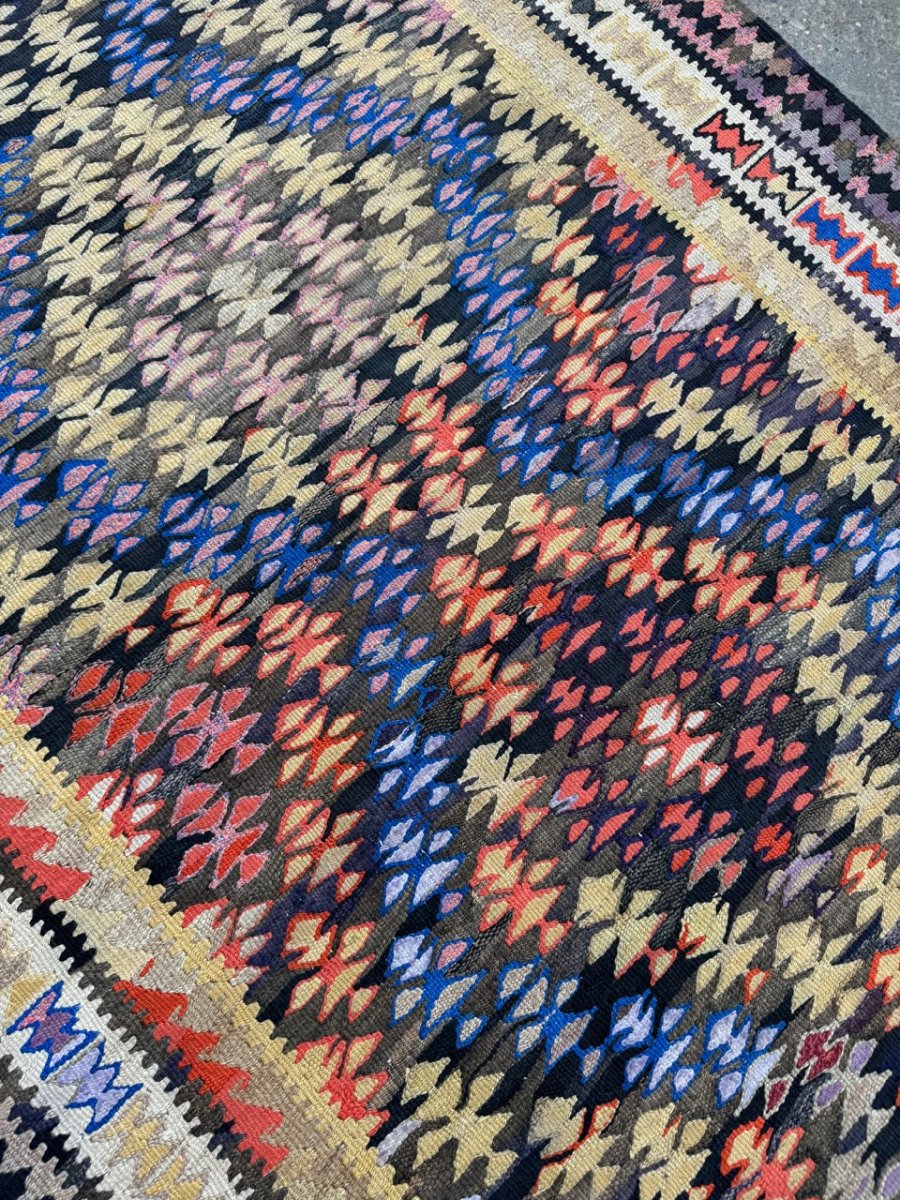 Persian Qazvin Kilim Runner | 3' 3" x 8' 11" - Rug the Rock