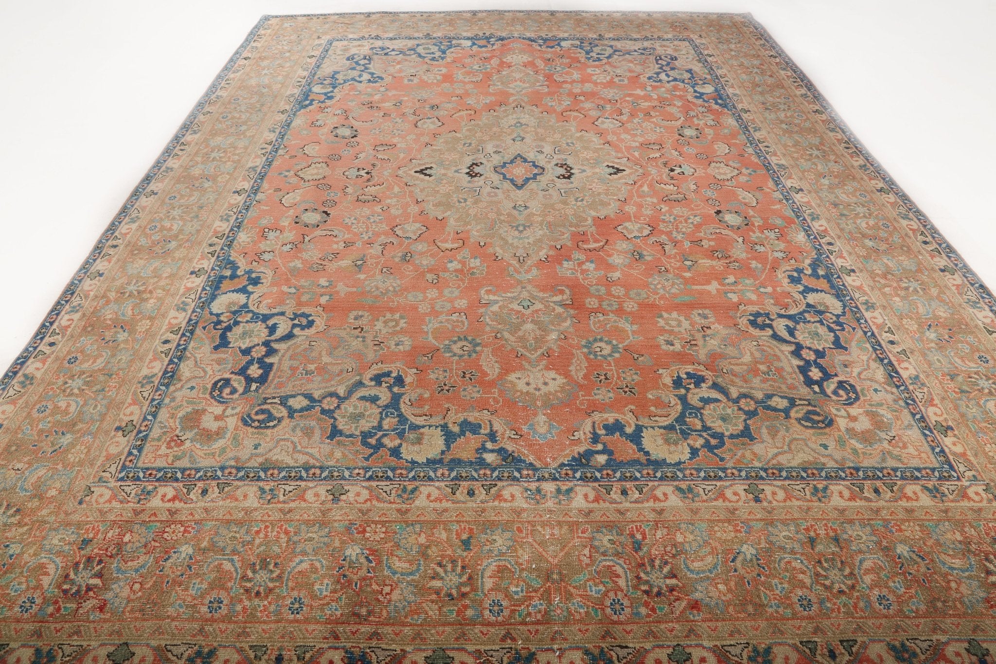 Persian Sabzevar Rug | 9' 5" x 12' 4" - Rug the Rock - 