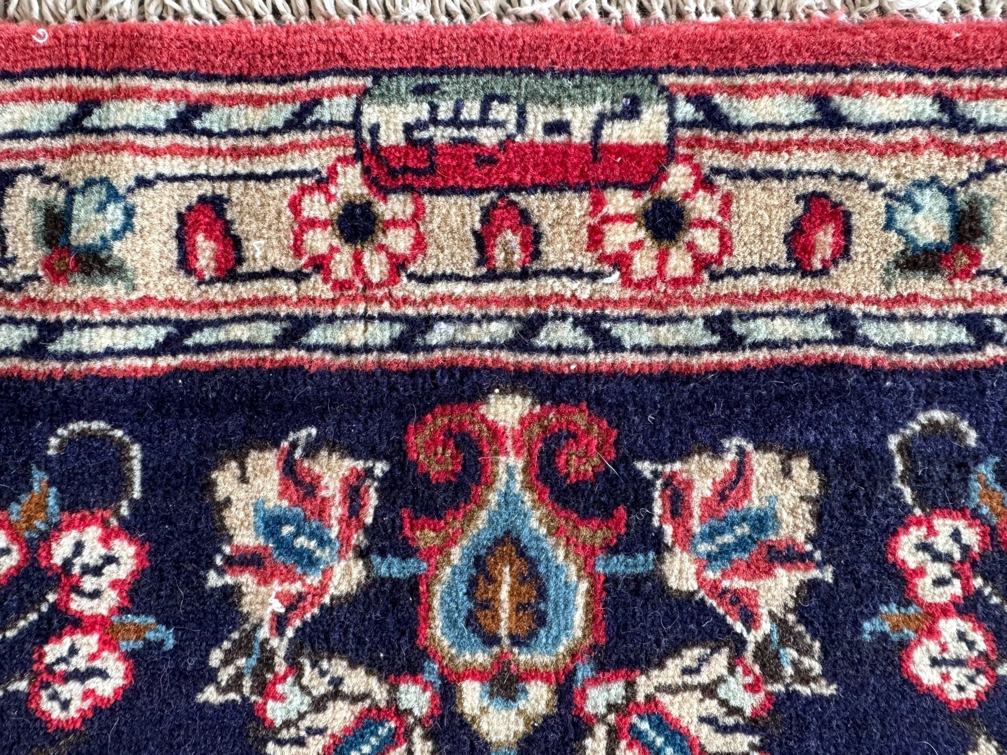 Persian Sarouk Rug | 6' 11" x 9' 10" - Rug the Rock - 