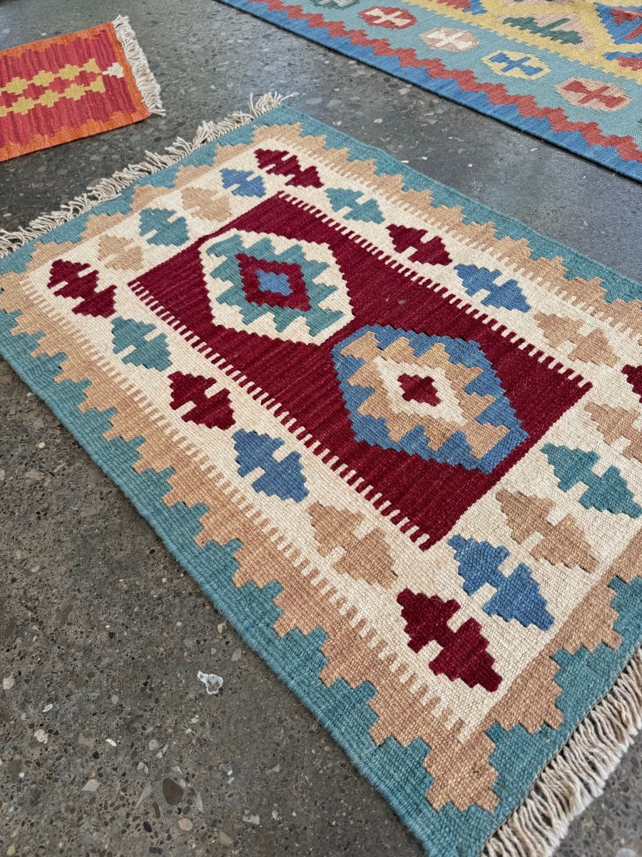 Persian Shiraz Kilim Rug | 2' 0" x 2' 11" - Rug the Rock