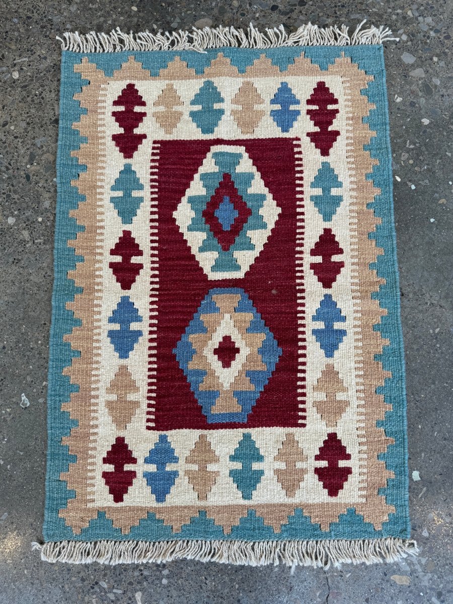 Persian Shiraz Kilim Rug | 2' 0" x 2' 11" - Rug the Rock