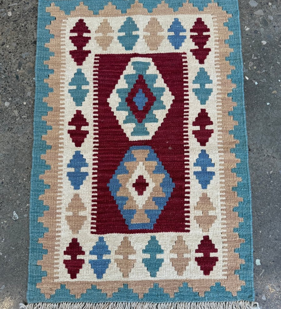 Persian Shiraz Kilim Rug | 2' 0" x 2' 11" - Rug the Rock