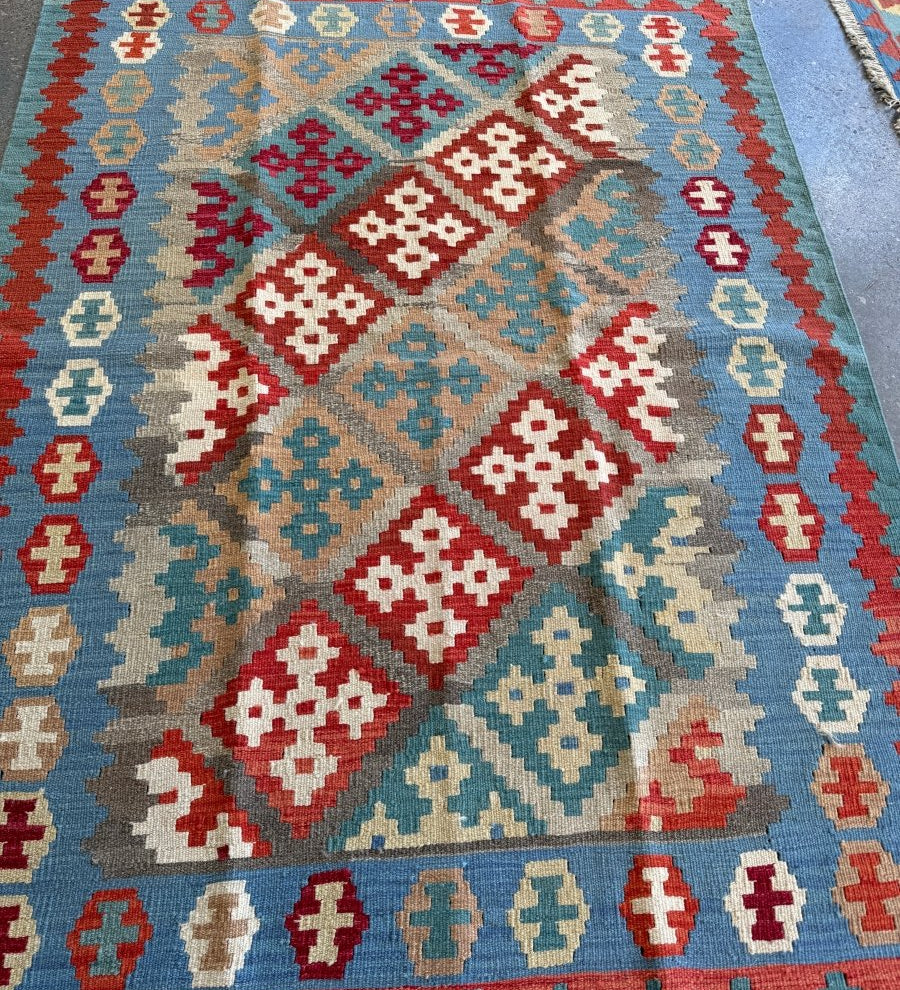 Persian Shiraz Kilim Rug | 5' 3" x 6' 9" - Rug the Rock