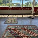 Persian Shiraz Kilim Rug | 5' 3" x 6' 9" - Rug the Rock