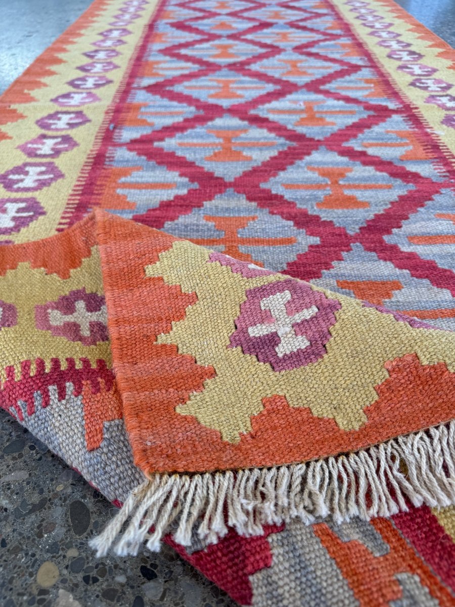 Persian Shiraz Kilim Runner Rug | 2' 9" x 6' 5" - Rug the Rock