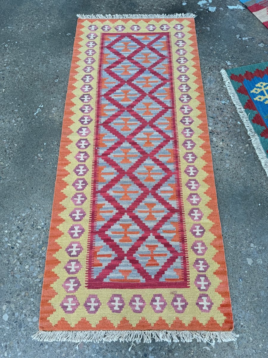 Persian Shiraz Kilim Runner Rug | 2' 9" x 6' 5" - Rug the Rock