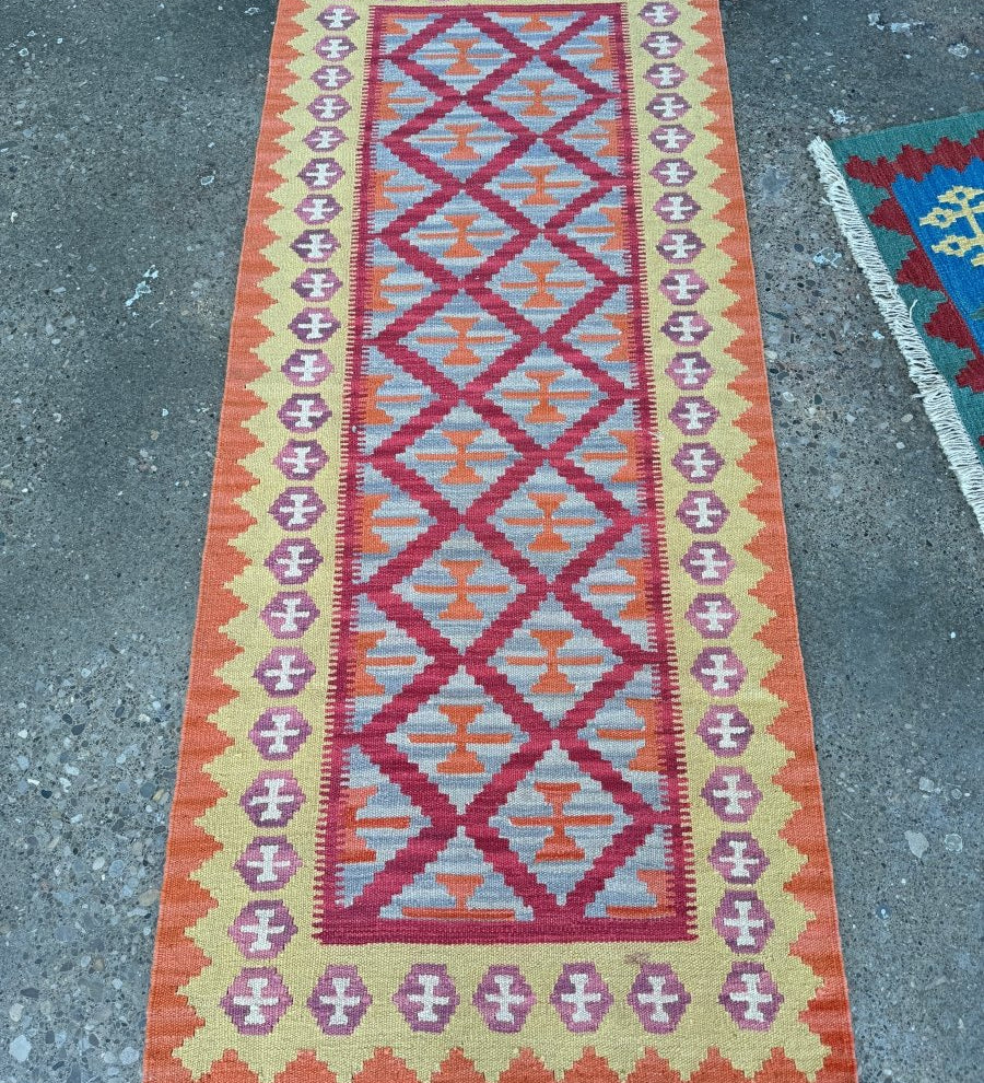 Persian Shiraz Kilim Runner Rug | 2' 9" x 6' 5" - Rug the Rock