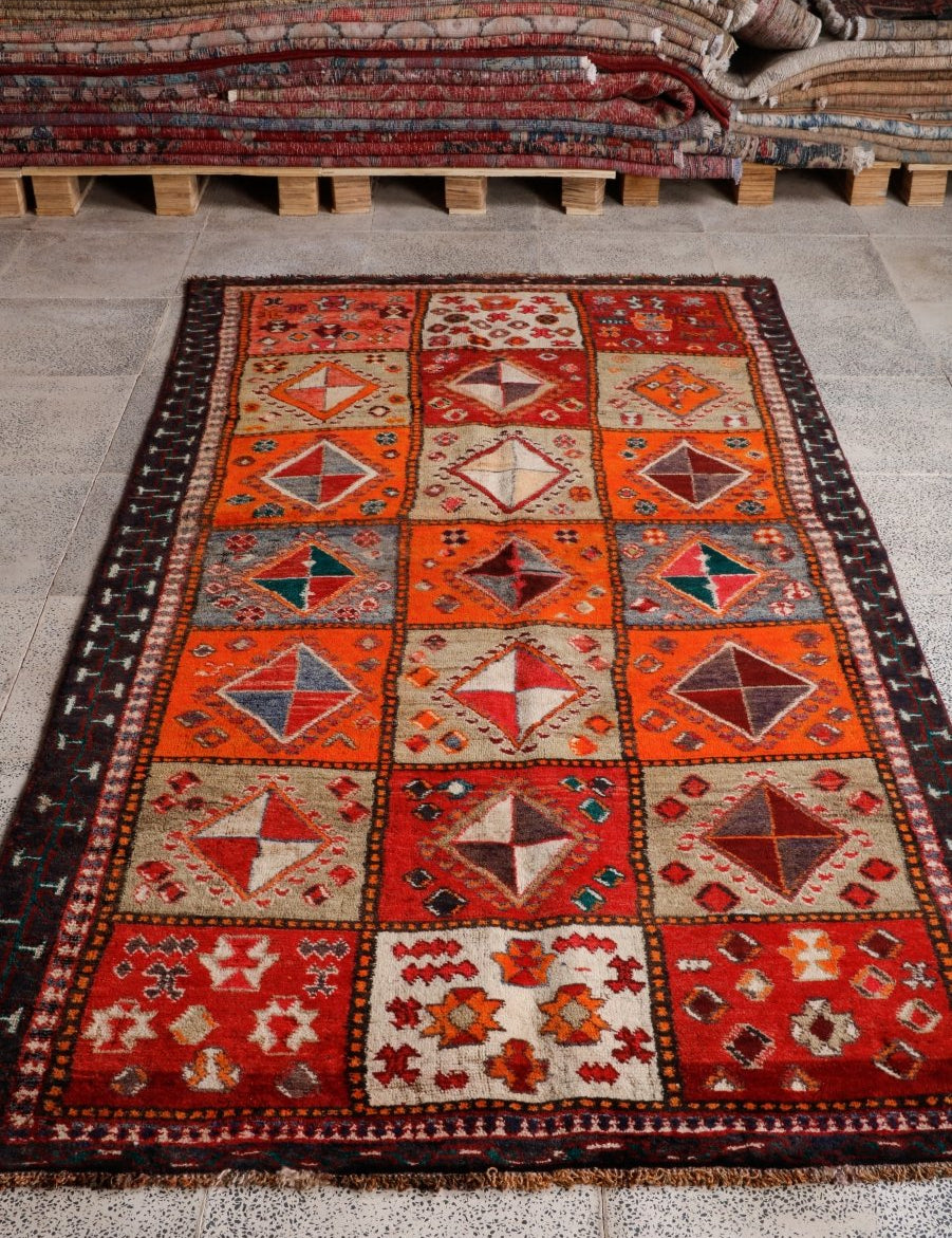 Persian Shiraz Rug | 4' 2” x 7' 10" - Rug the Rock - 