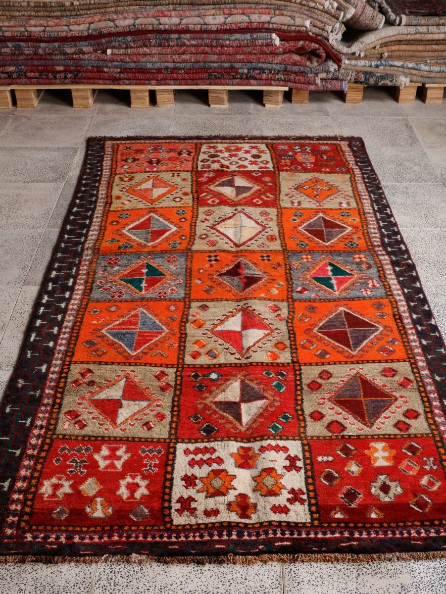 Persian Shiraz Rug | 4' 2” x 7' 10" - Rug the Rock - 