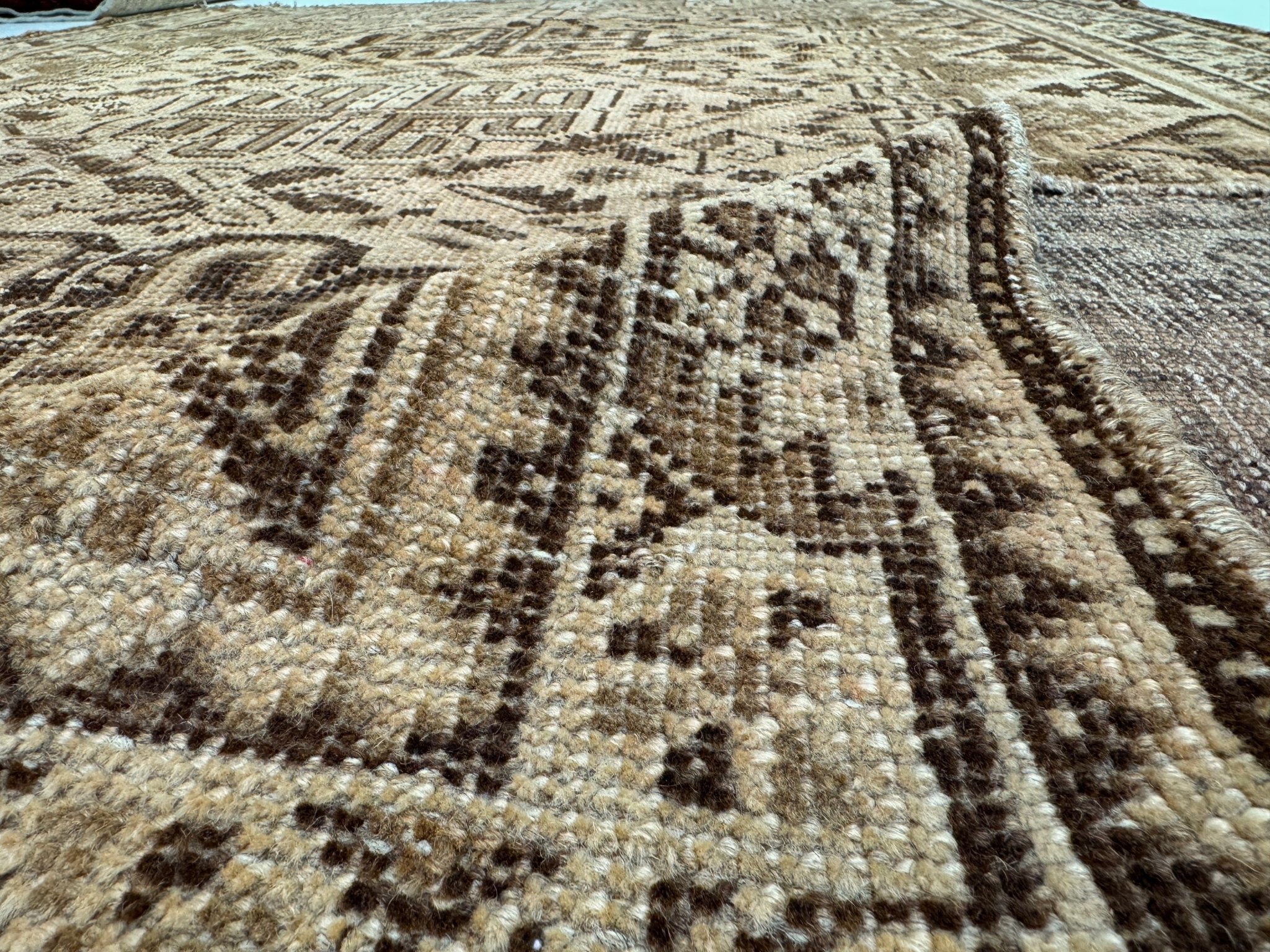 Persian Shiraz Rug | 5' 5” x 7' 11" - Rug the Rock - 