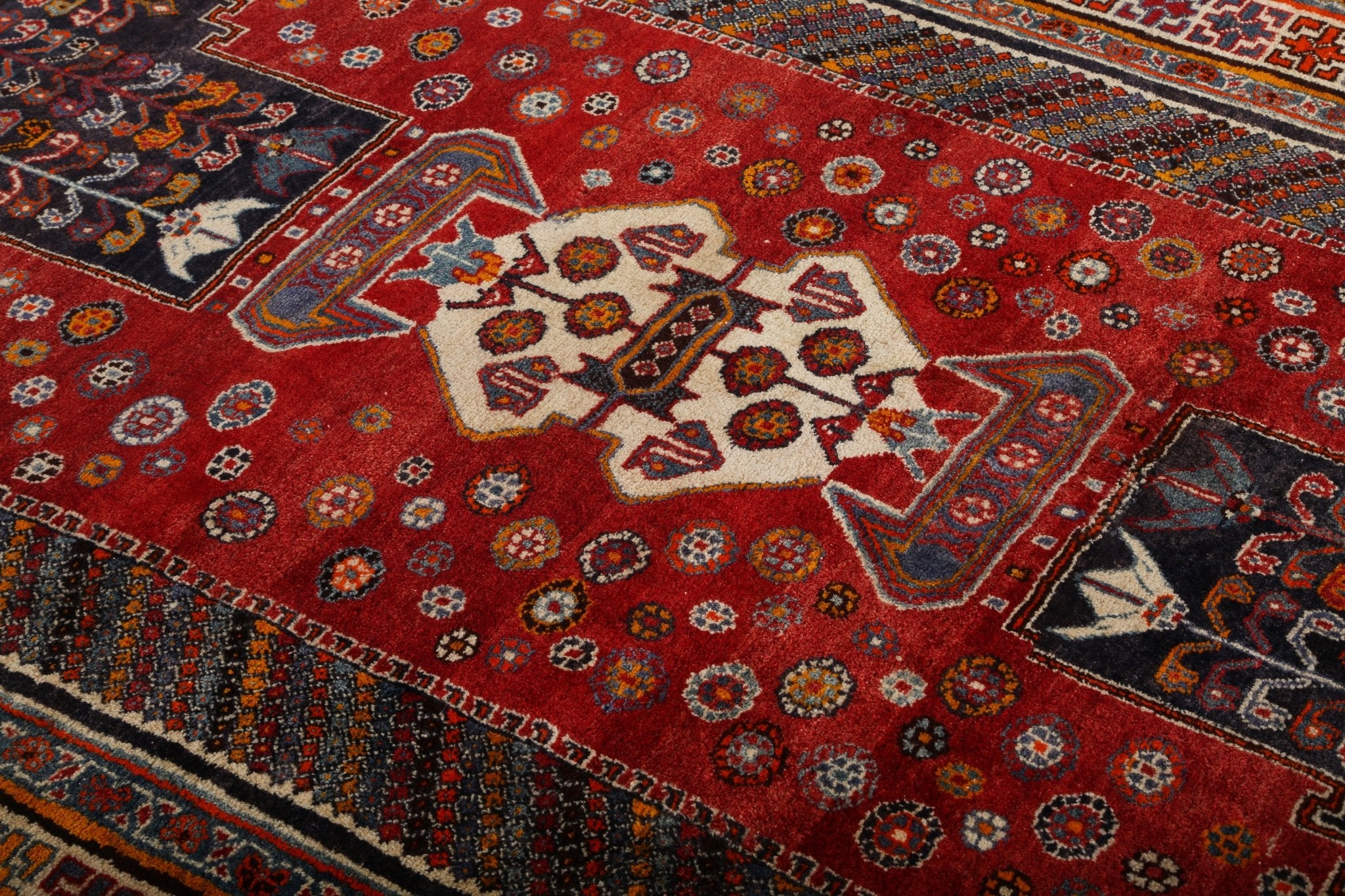 Persian Shiraz Rug | 5' 8" x 6' 10" - Rug the Rock - 