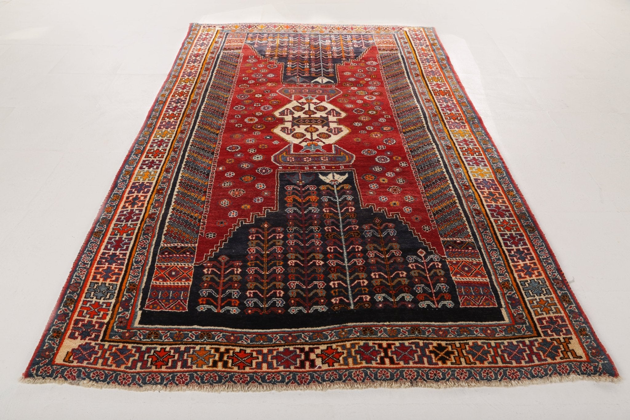 Persian Shiraz Rug | 5' 8" x 6' 10" - Rug the Rock - 