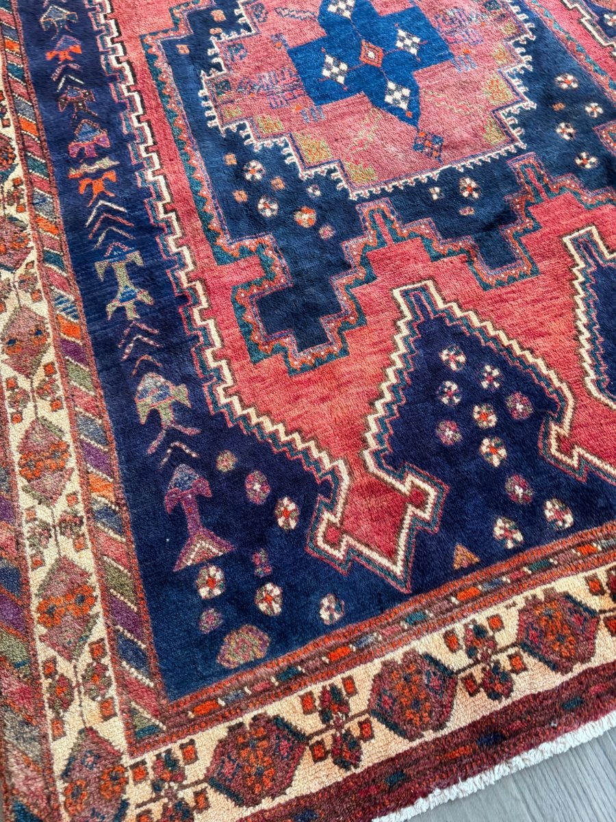 Persian Sirjan Rug | 5' 2" x 9' - Rug the Rock