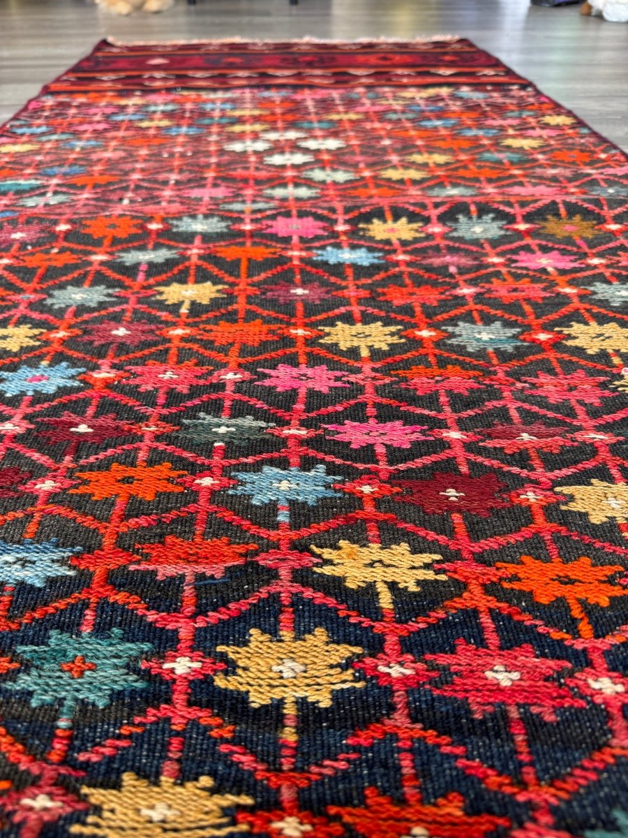 Persian Suzani Kilim | 2' 6" x 6' 5" - Rug the Rock